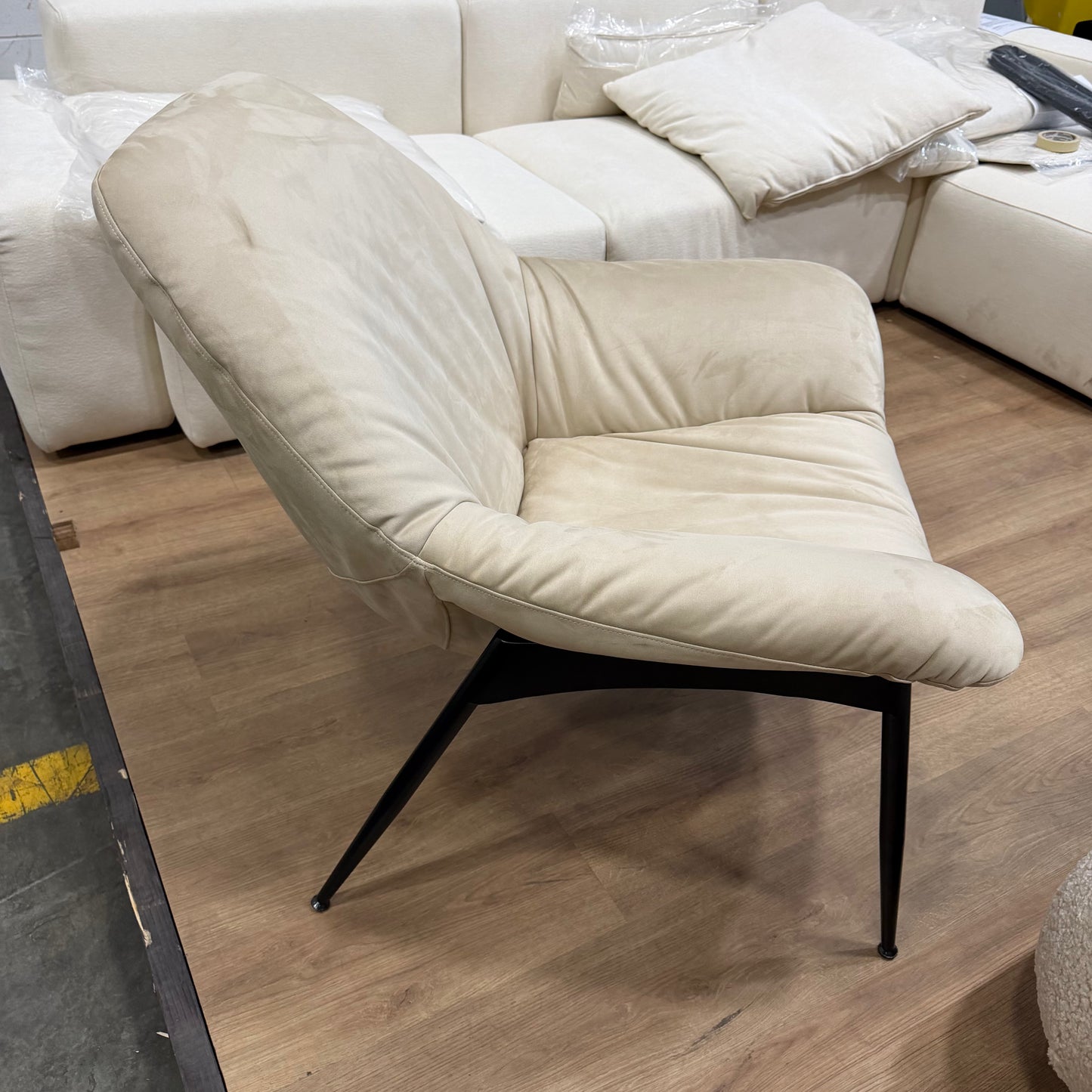 Davos Lounge Chair - Venice Vegan Suede: Latte