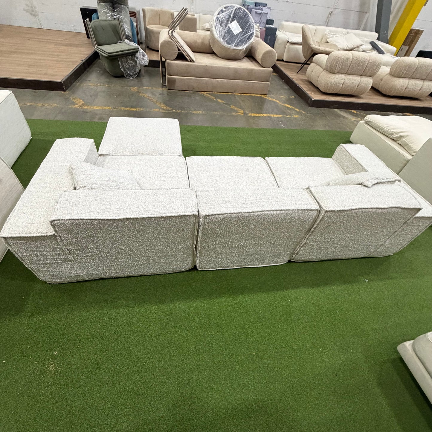 M1 Sofa Sectional - Chatou Boucle: Pearl