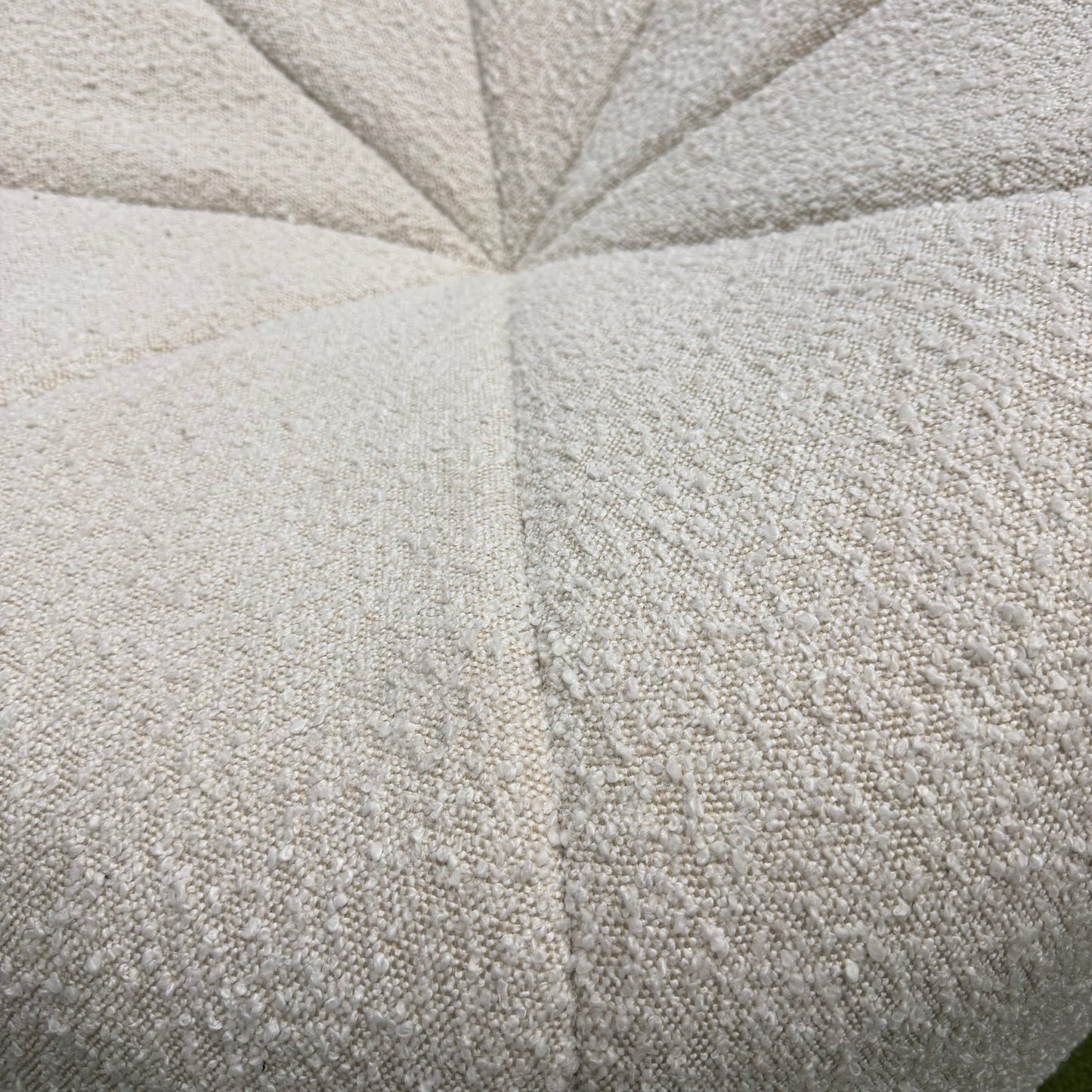 Vonn Lounge Chair - Chatou Boucle: Pearl