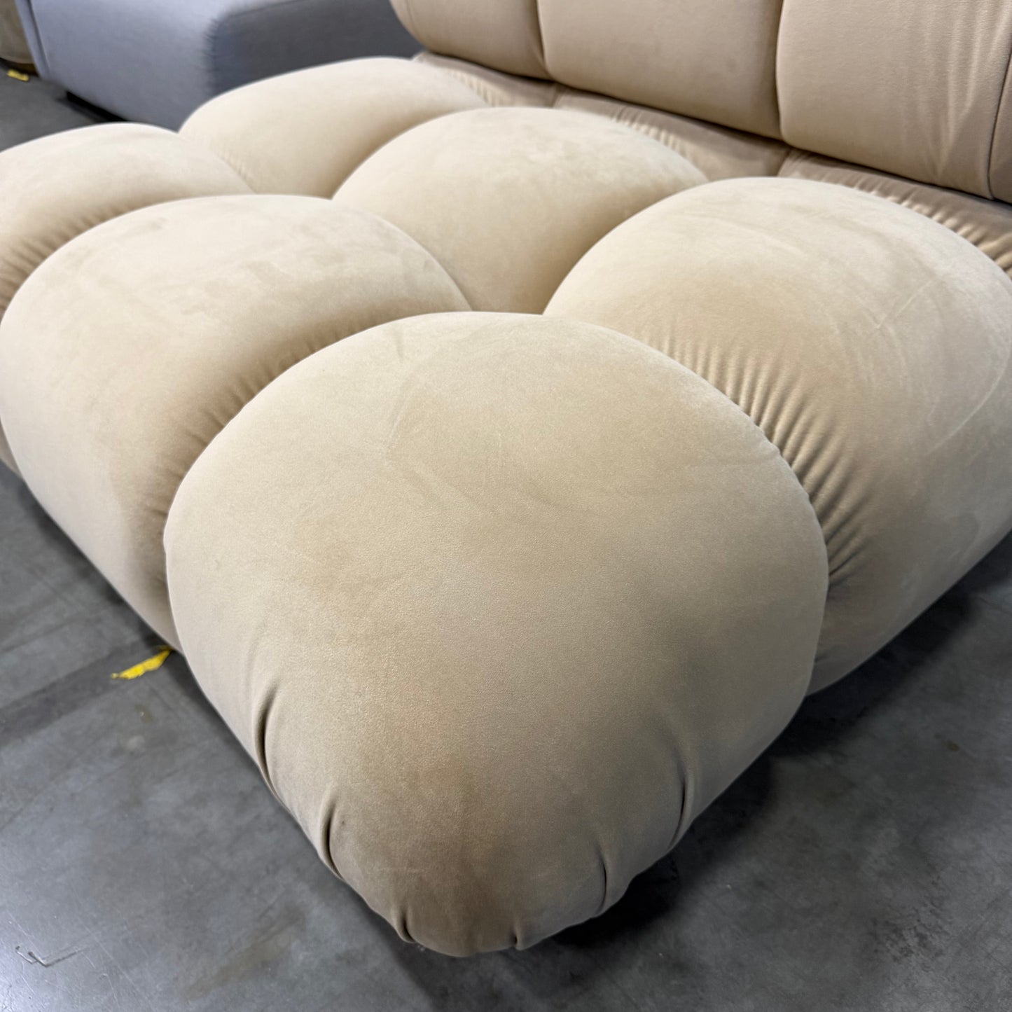 Belia Armless - Plush Velvet: Dune