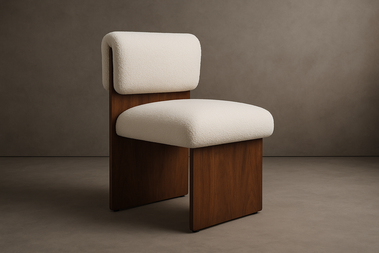 Eira Chair