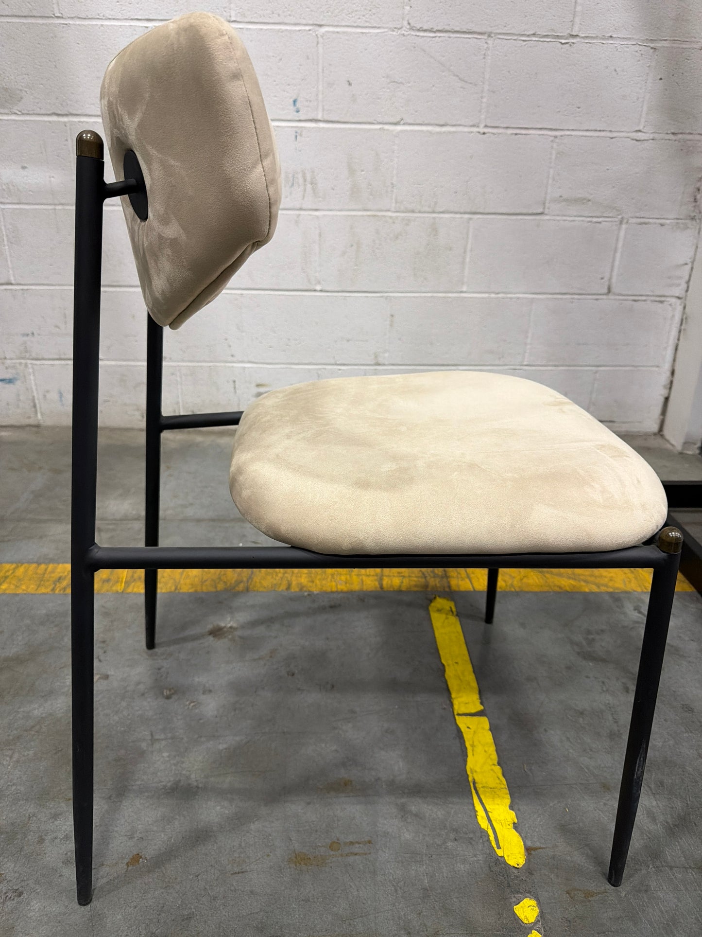 Geno Dining Chair - Venice Vegan Suede: Latte, Black Base