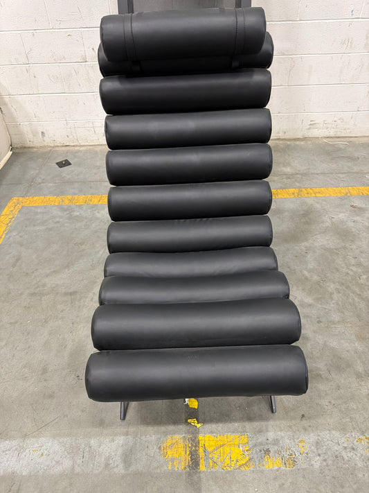 Jericho Lounge Chair - Microfiber Leather: Trento Jet Black