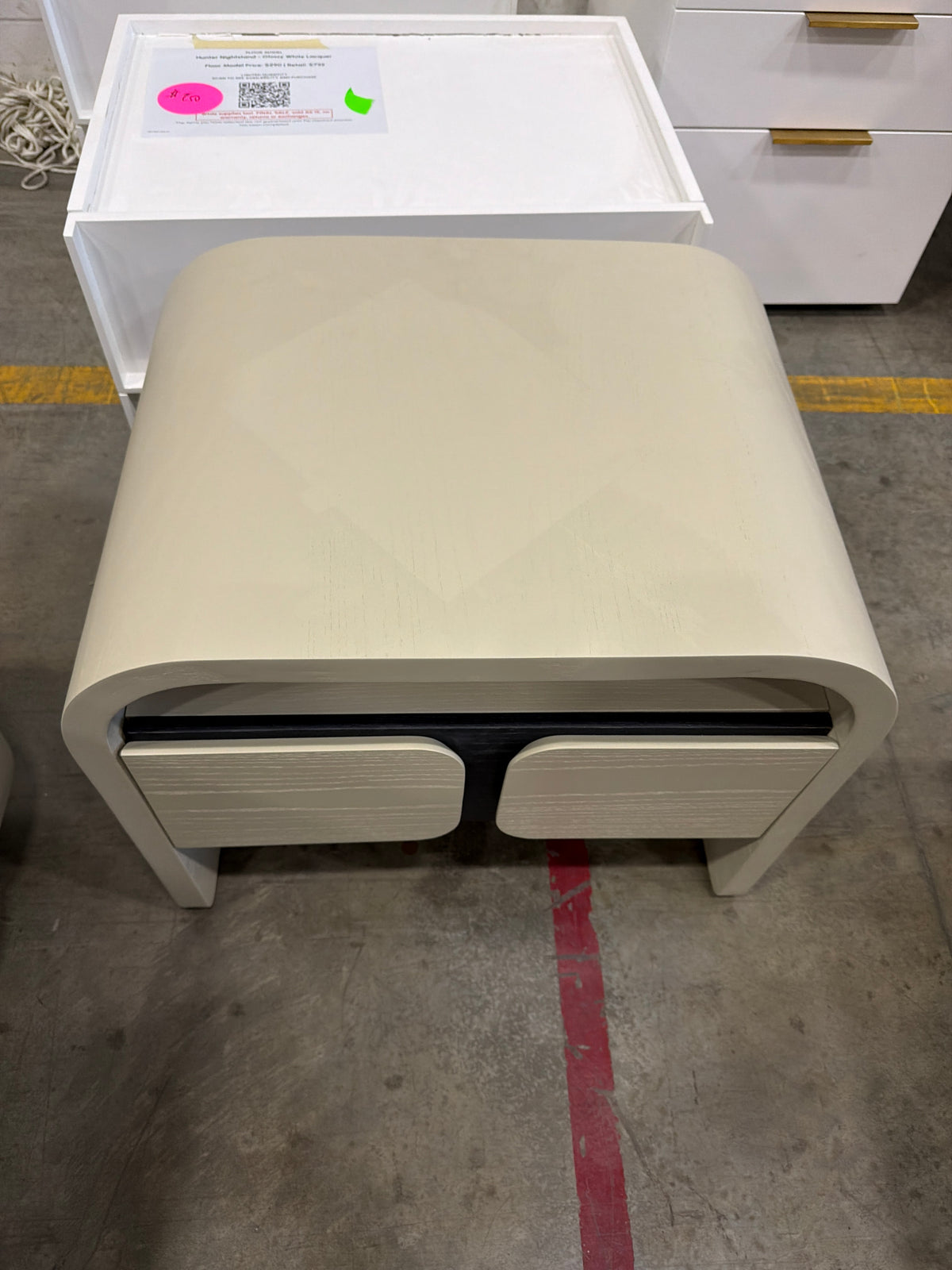 Vienna Nightstand - Alabaster Matte Lacquer with Black Oak Veneer
