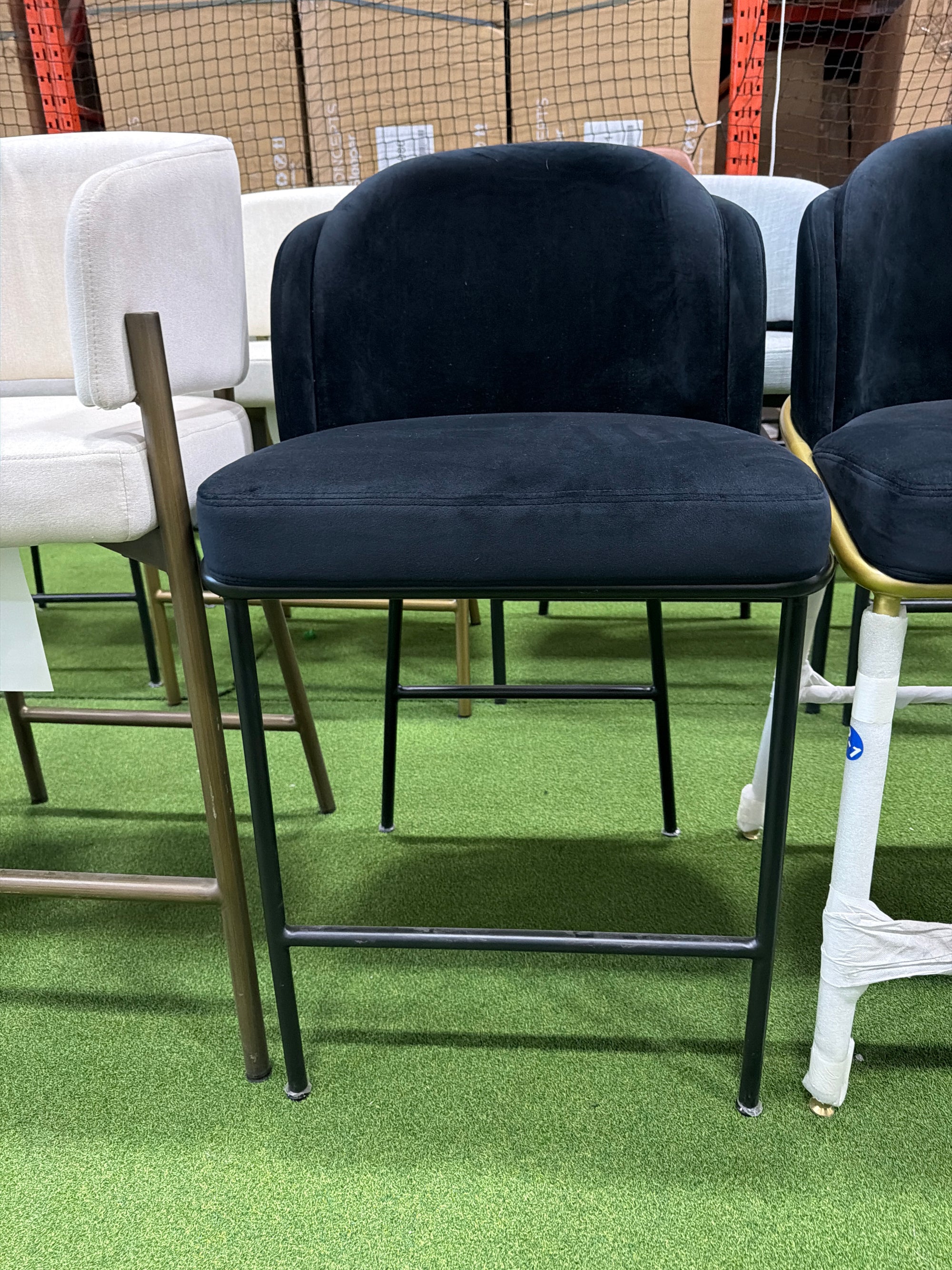 Angelo Counter Stool - Plush Velvet: Black, Black Base