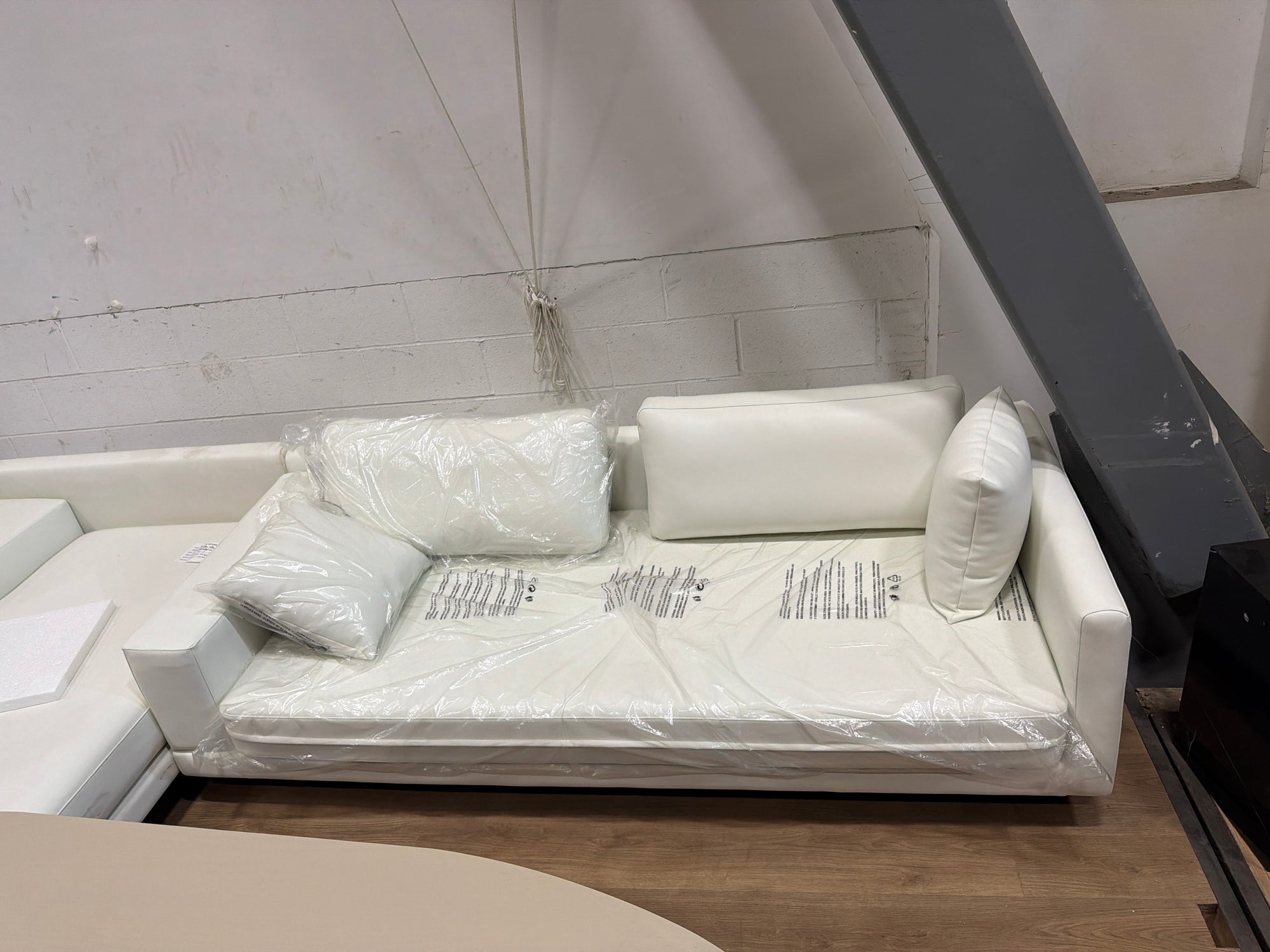 Dresden Left Arm Sofa - Microfiber Leather: Trento Eggshell