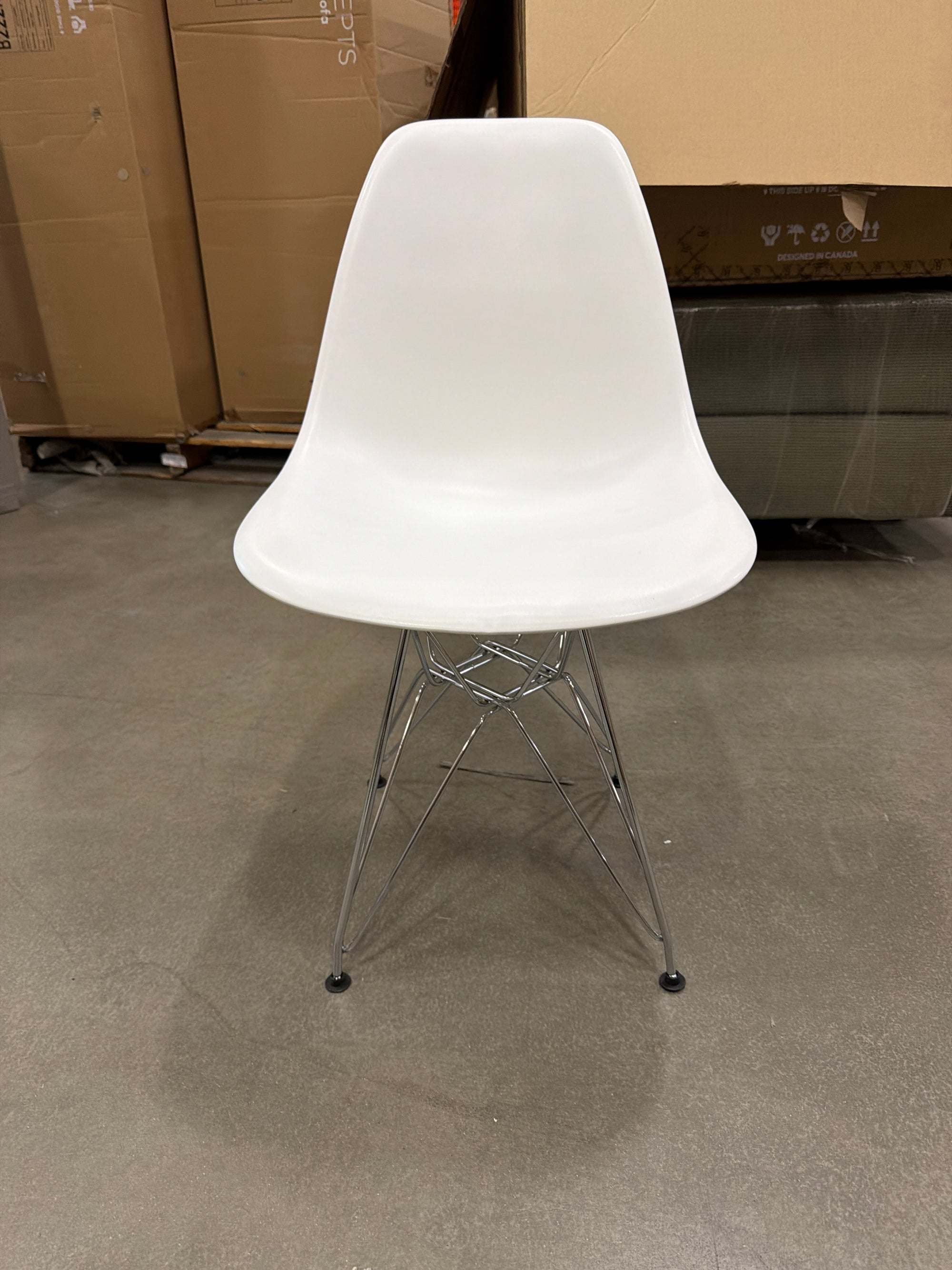 DSR Molded Plastic Side Chair
