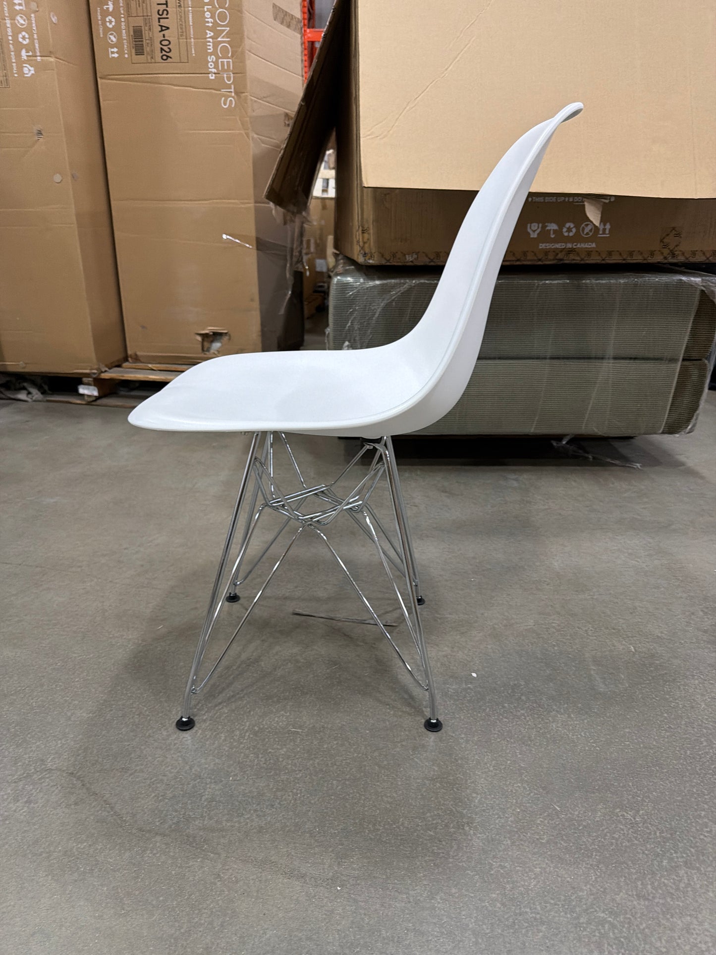 DSR Molded Plastic Side Chair