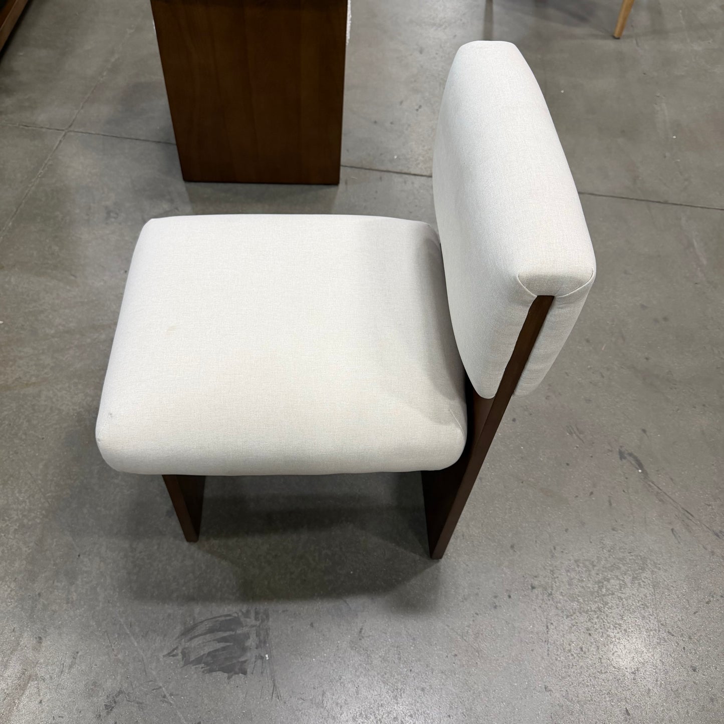 Eira Chair