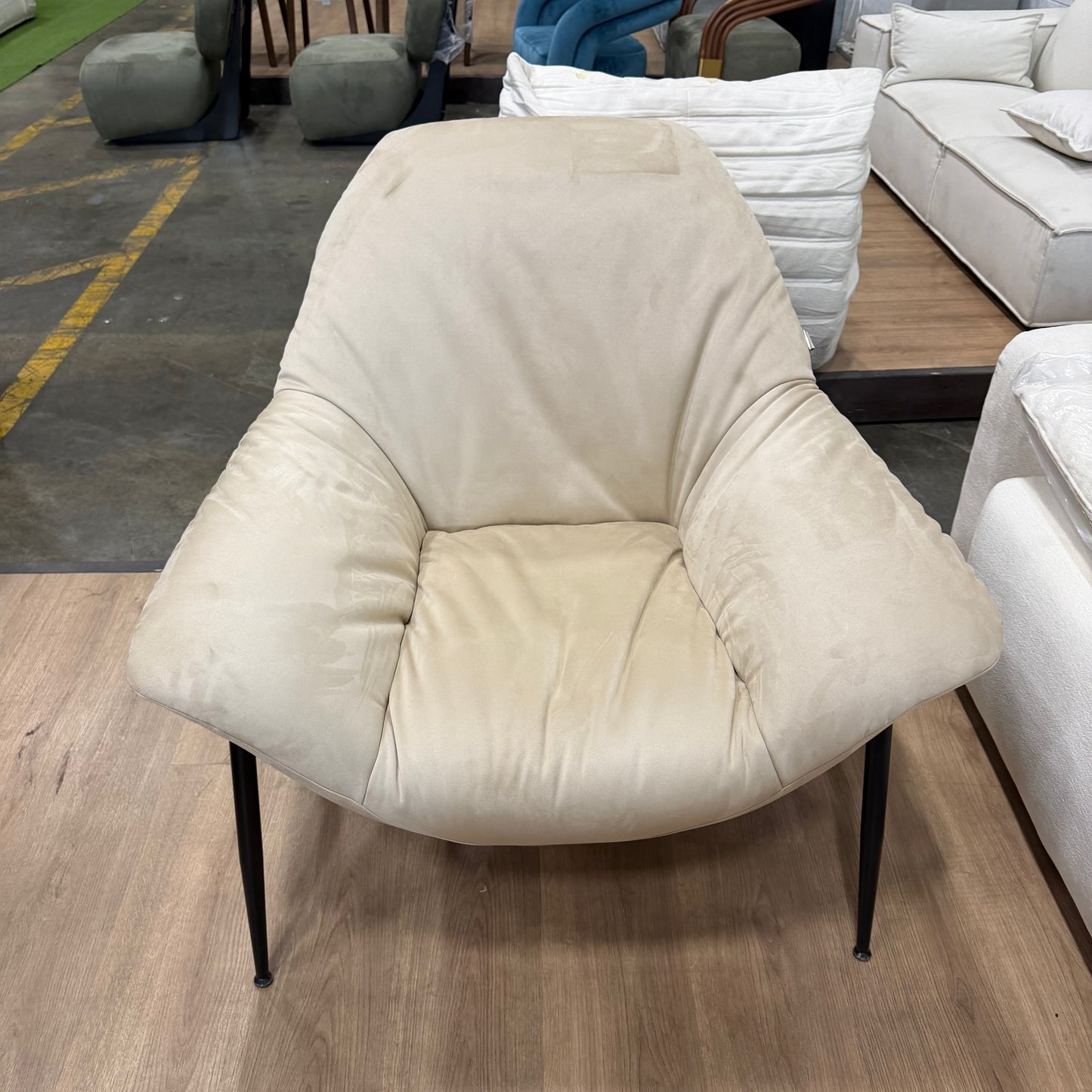 Davos Lounge Chair - Venice Vegan Suede: Latte