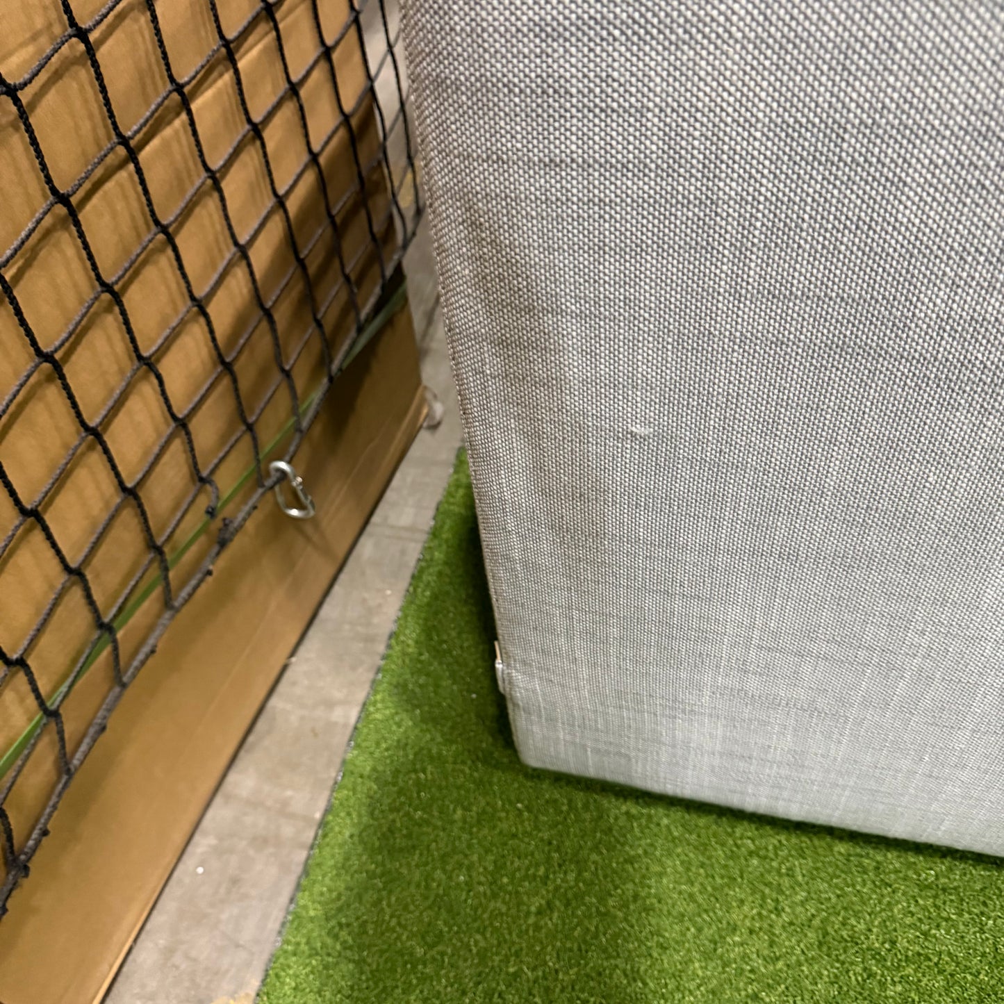 Milo Sofa - Performance Linen: Dove