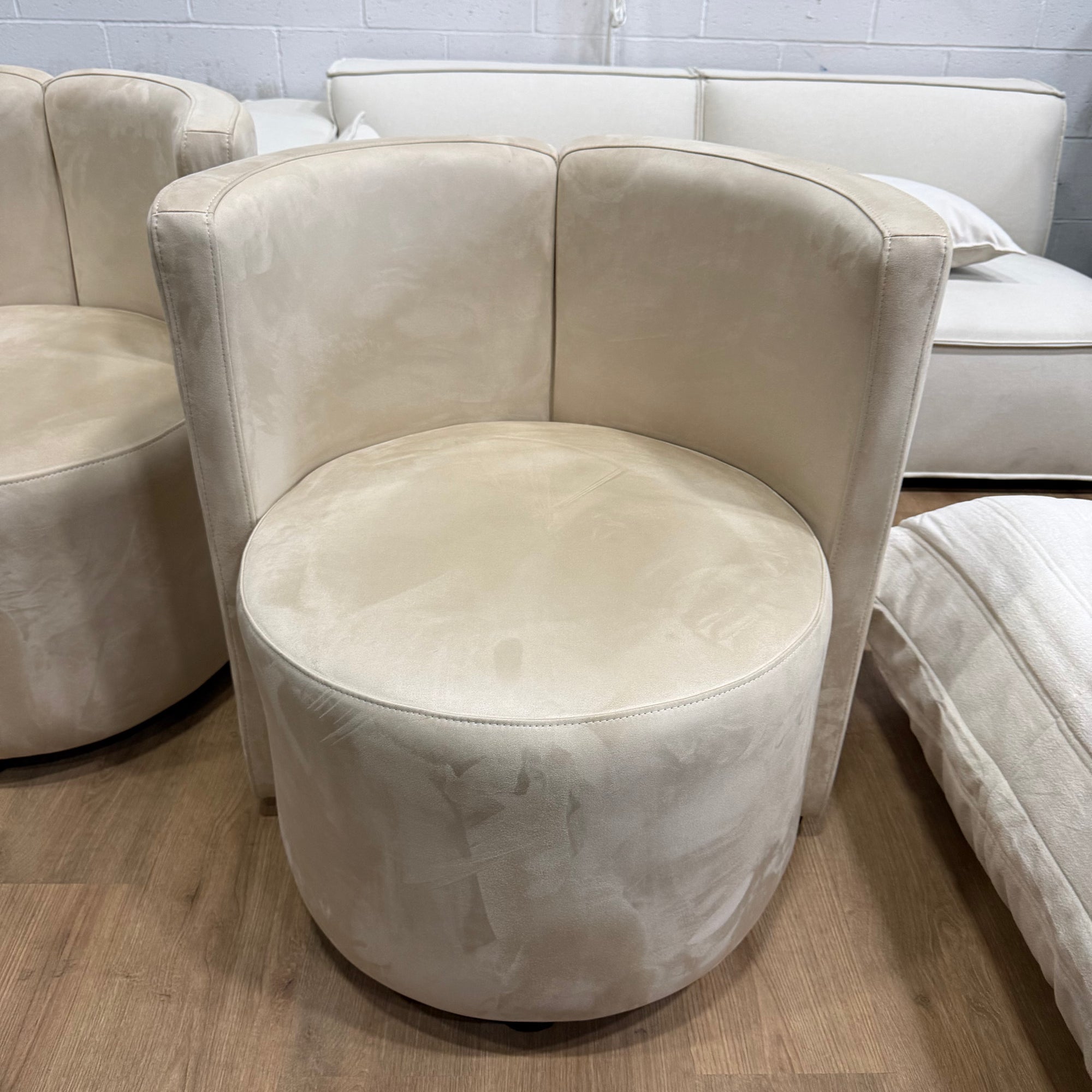 Nova Lounge Chair - Venice Vegan Suede: Latte