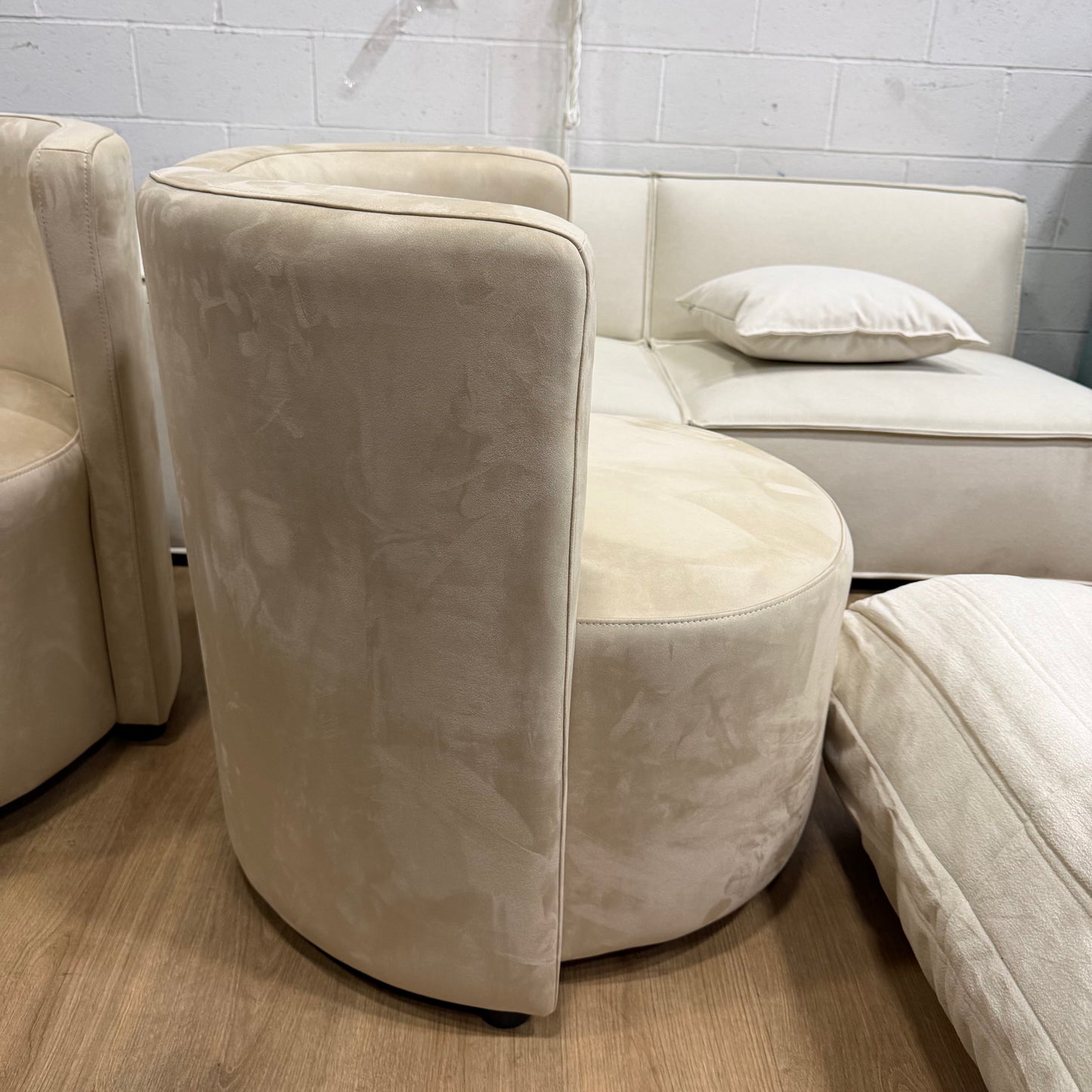 Nova Lounge Chair - Venice Vegan Suede: Latte