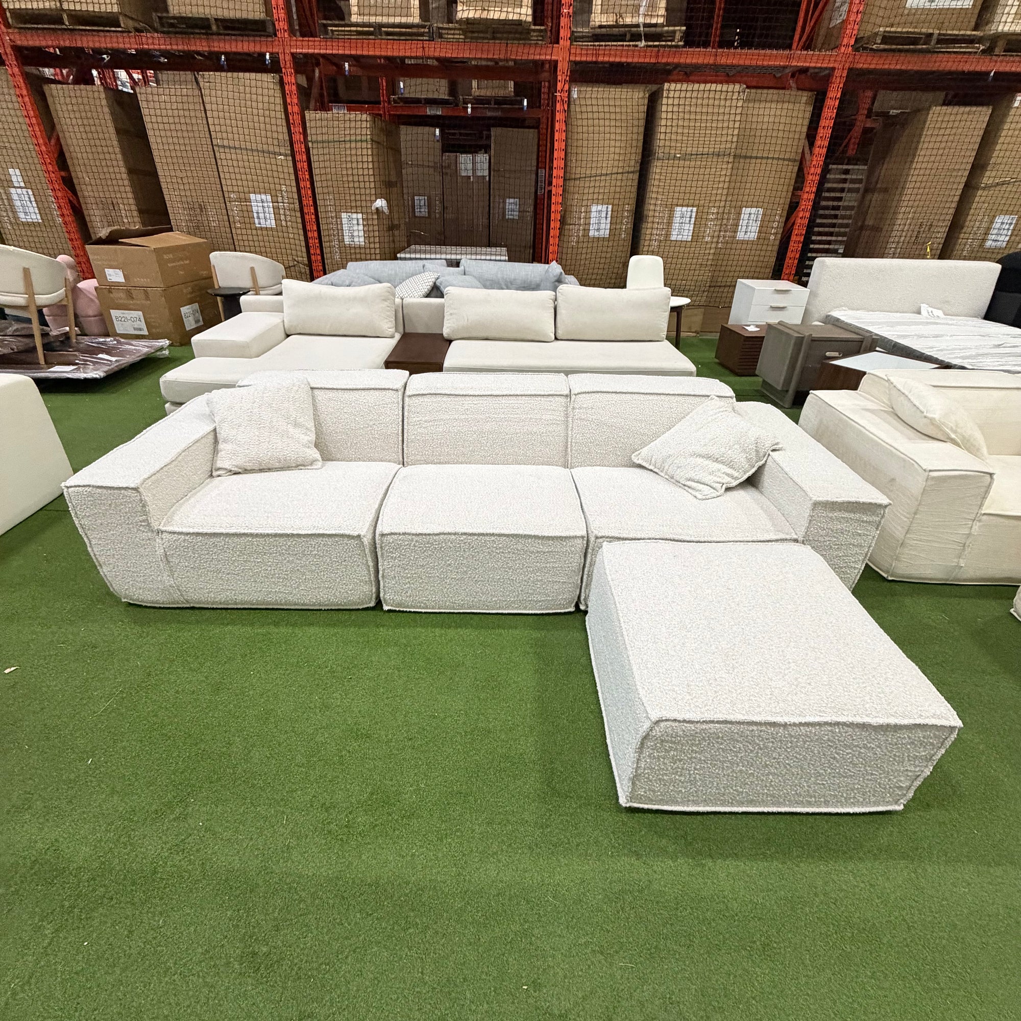 M1 Sofa Sectional - Chatou Boucle: Pearl