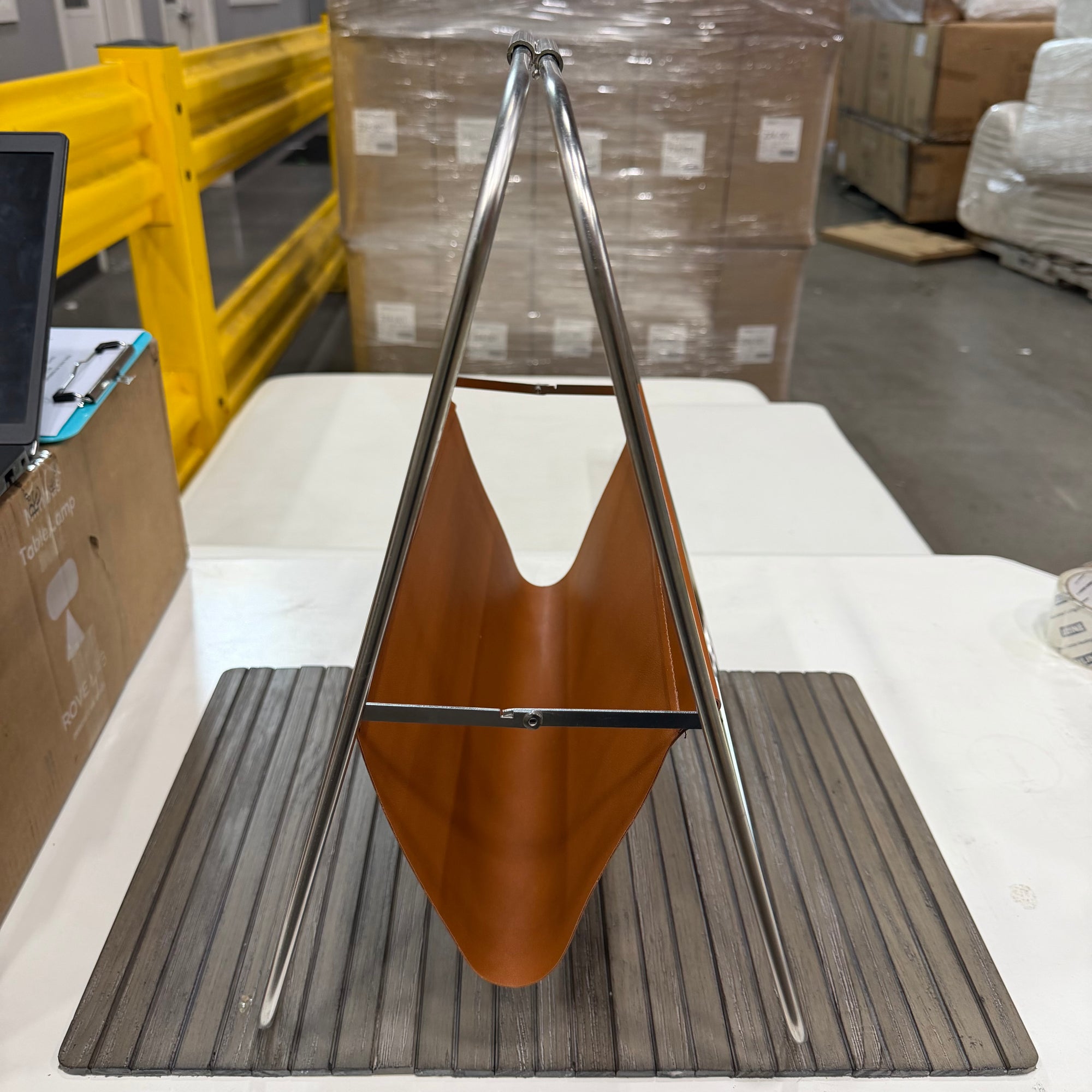 Saddle Magazine Stand