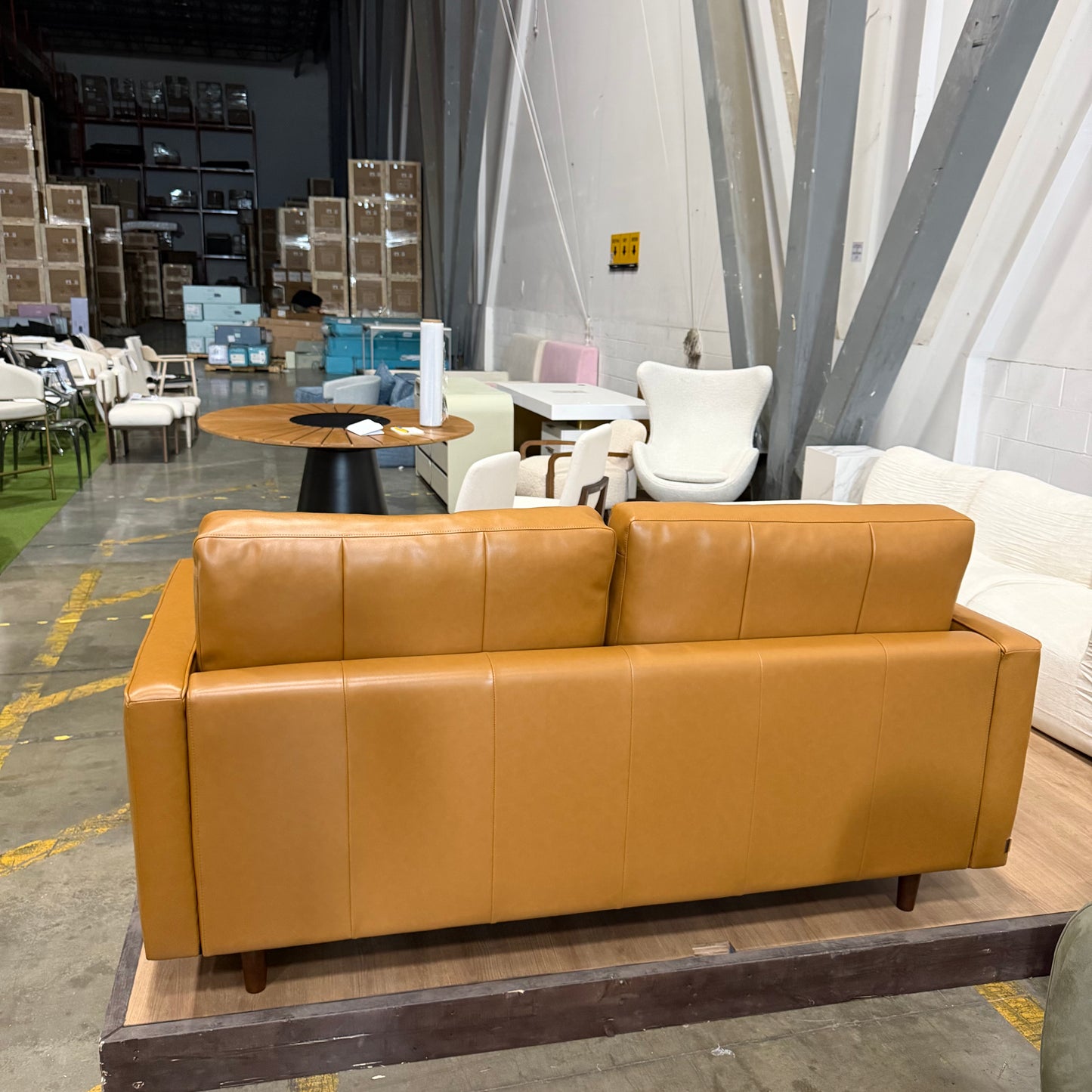 Sven Loveseat