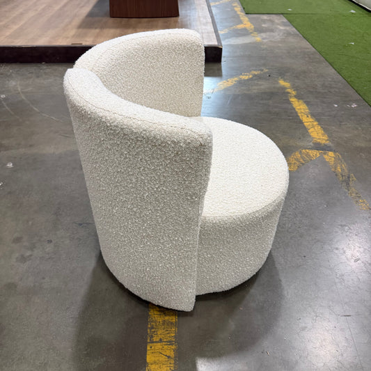 Nova Lounge Chair - Chatou Bouclé: Pearl