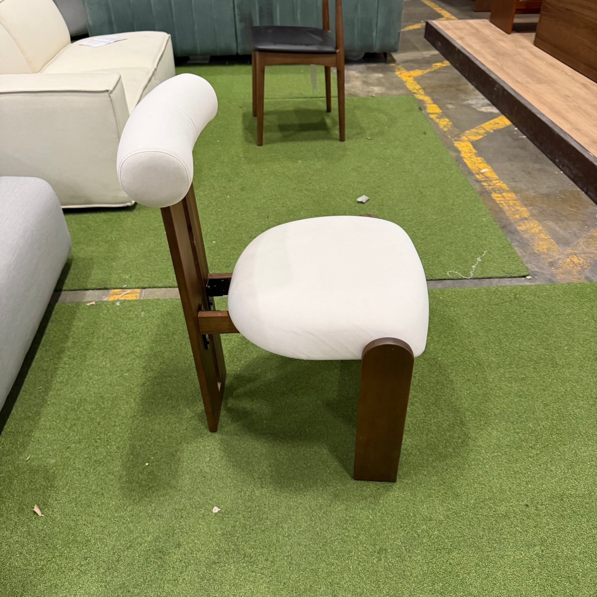 Tola Outdoor Dining Chair - Palisades, Walnut Acacia