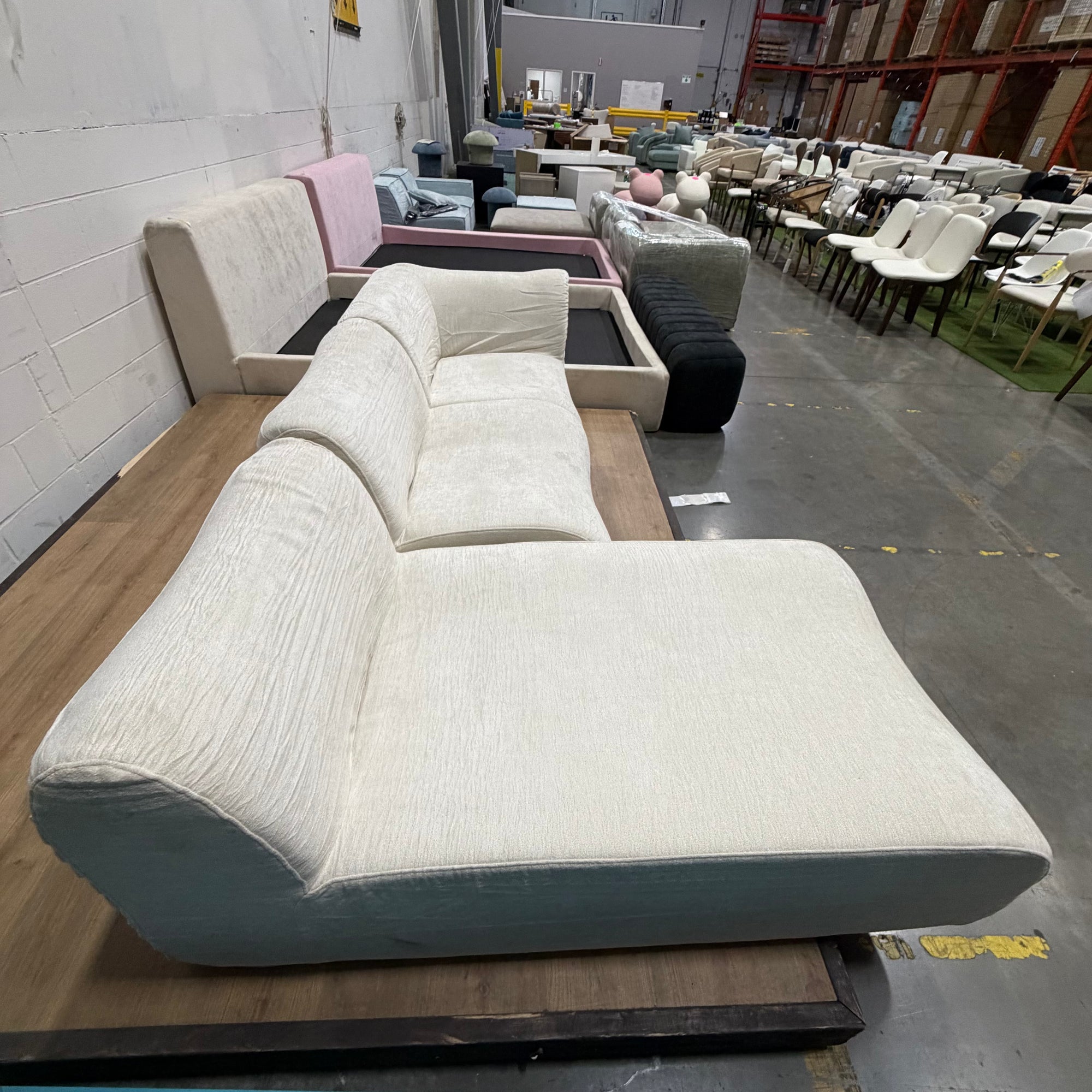 Atelier Sectional Sofa - Performance Weave: Helium Cloud, Left Hand Facing
