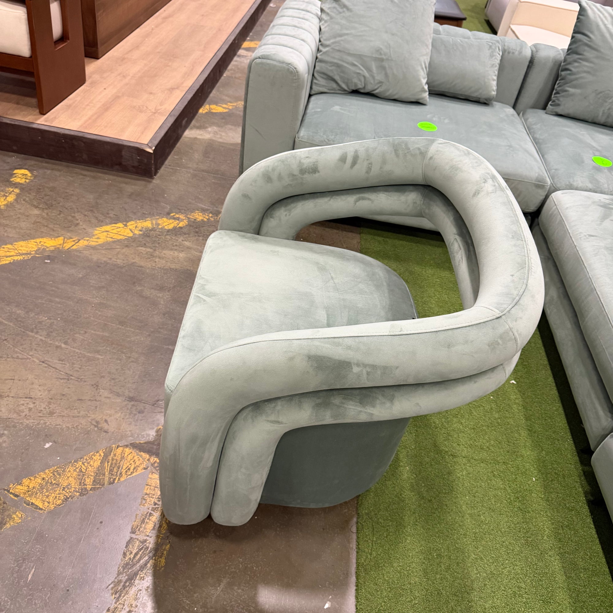 Mia Lounge Chair - Plush Velvet: Moonstone