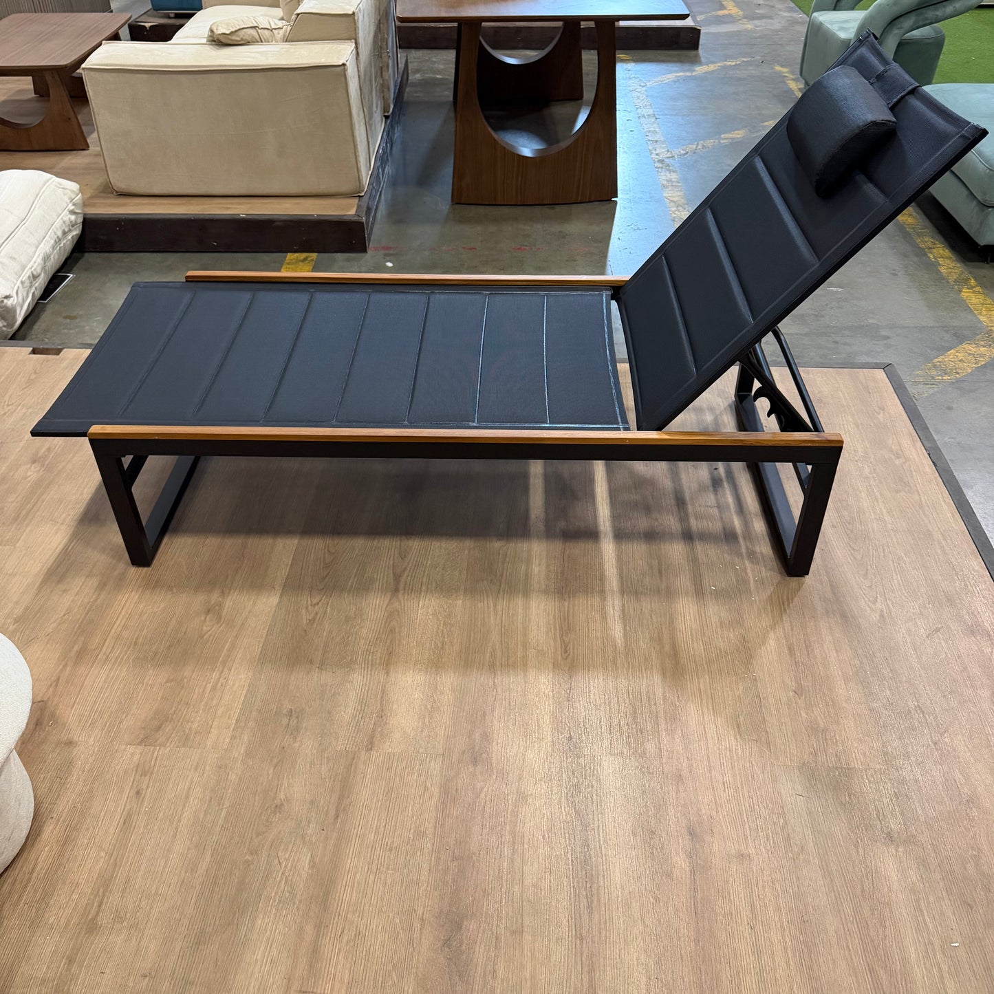 Linnea Outdoor Lounger - Black