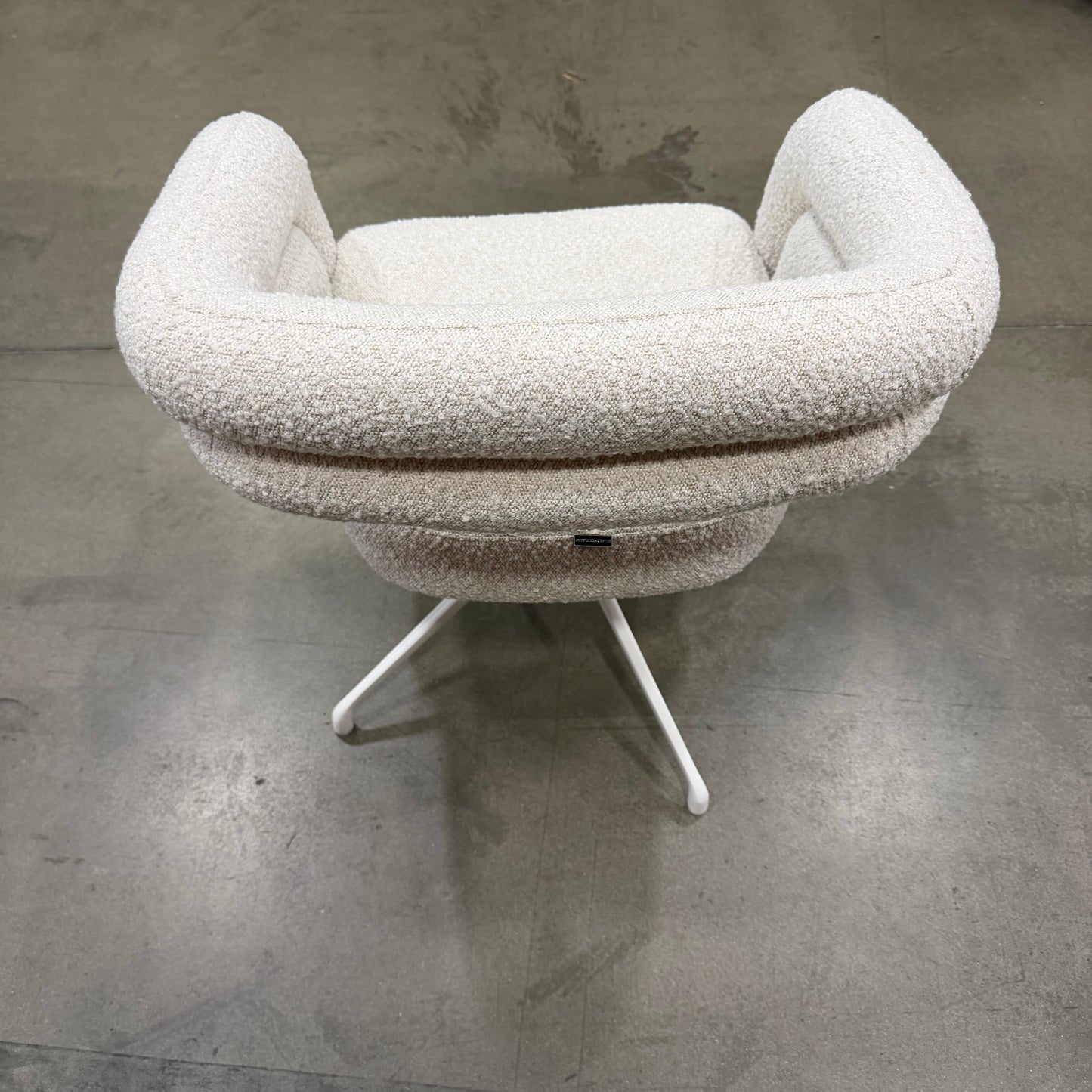 Mia Dining Chair - Chatou Boucle: Pearl, White Base