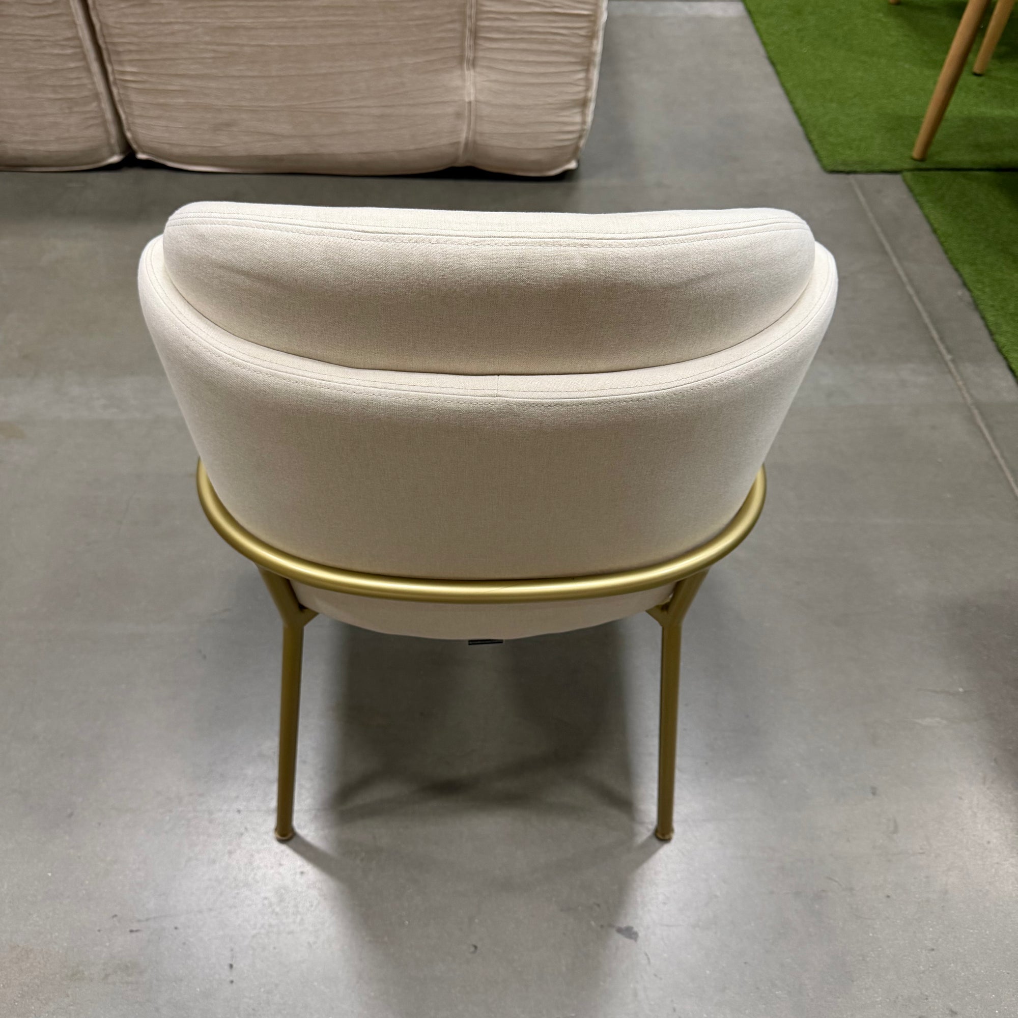 Angelo Dining Chair - Modern Felt: Alesund, Brass Base