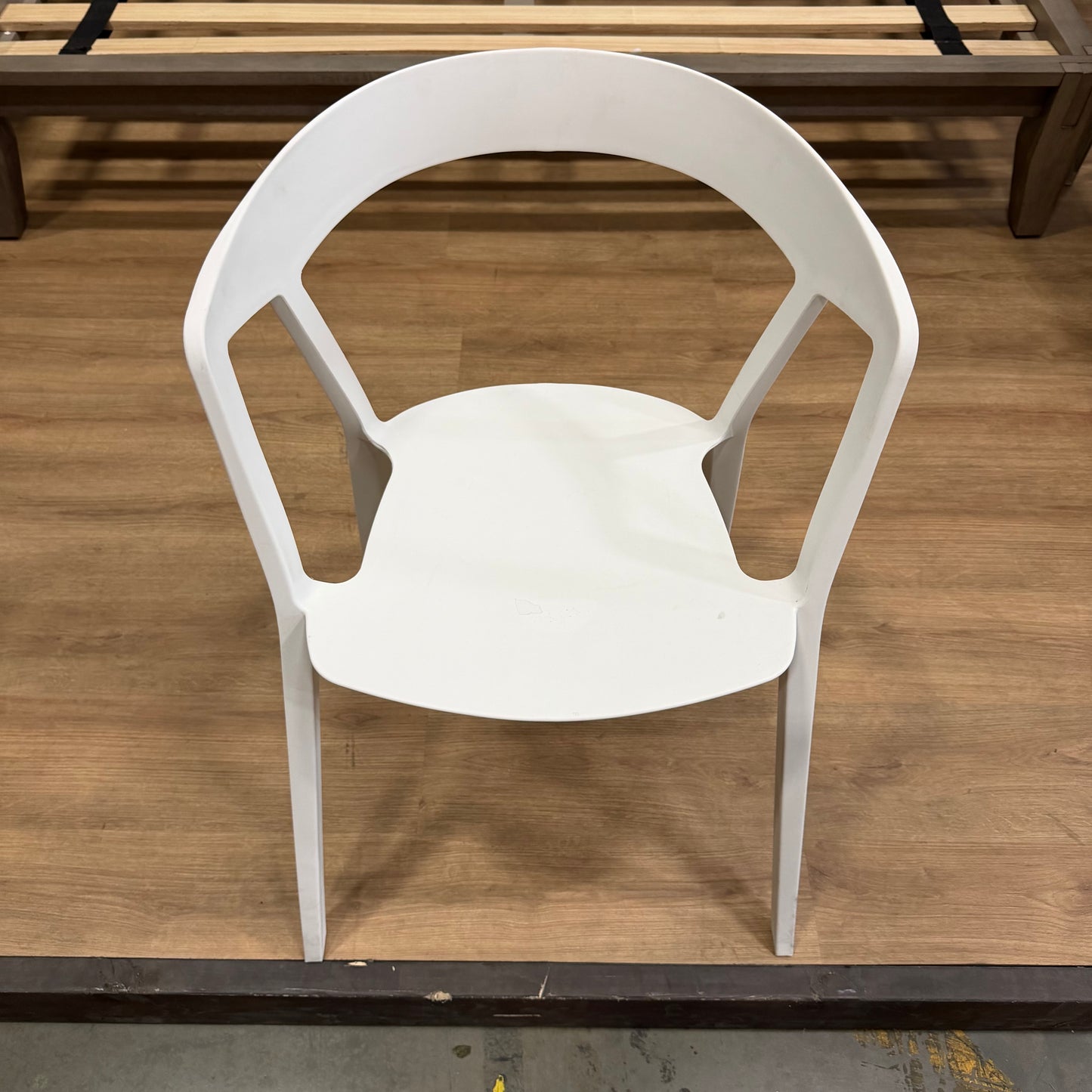 Compas Armchair - White - FLOOR MODEL