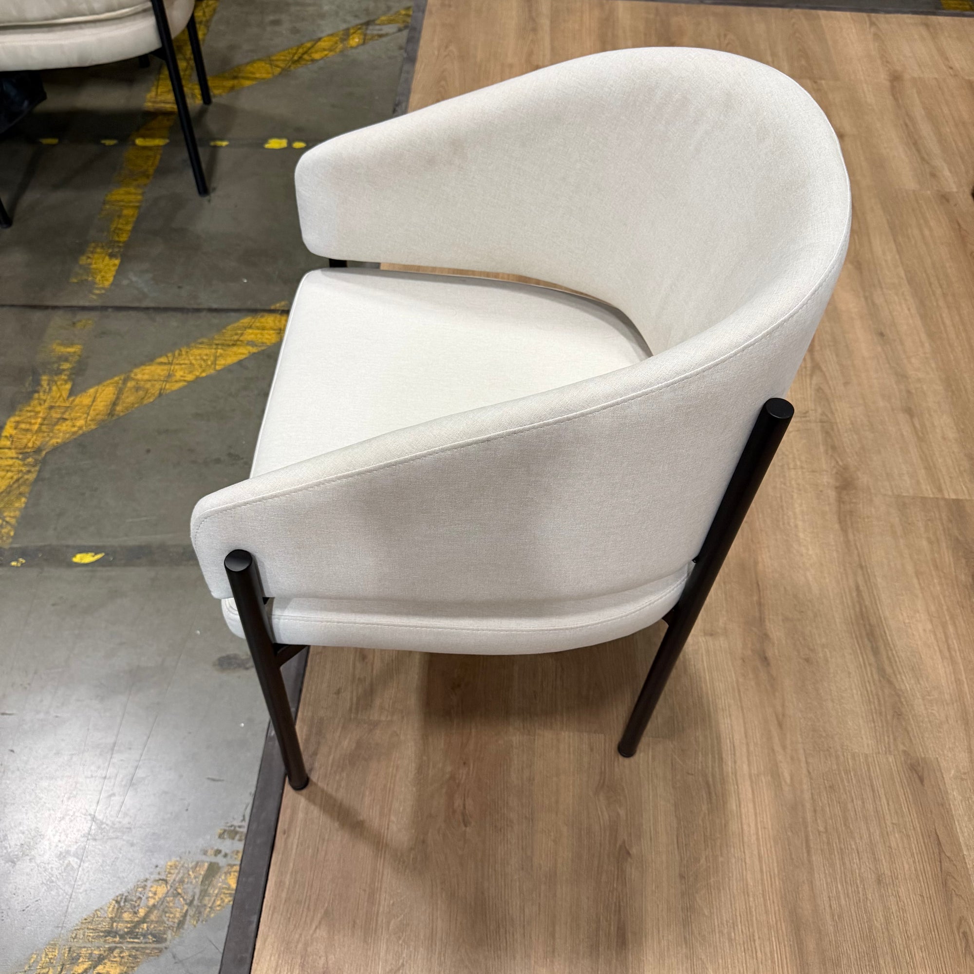 Solana Dining Chair - Modern Felt: Alesund, Black Base