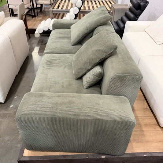 Kaye Sofa L - Corduroy Velvet: Evergreen