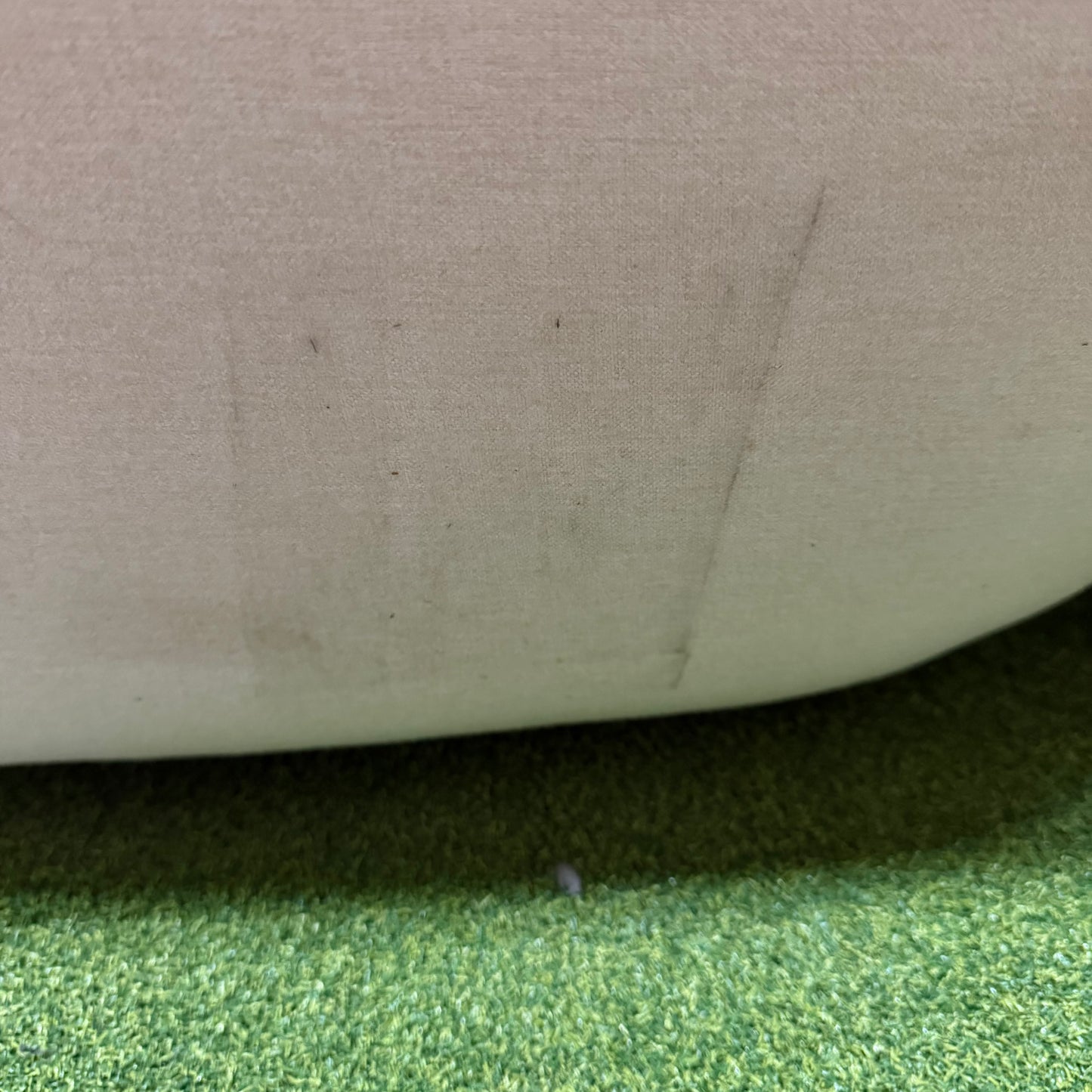 Bilbao Sofa - Modern Felt: Alesund