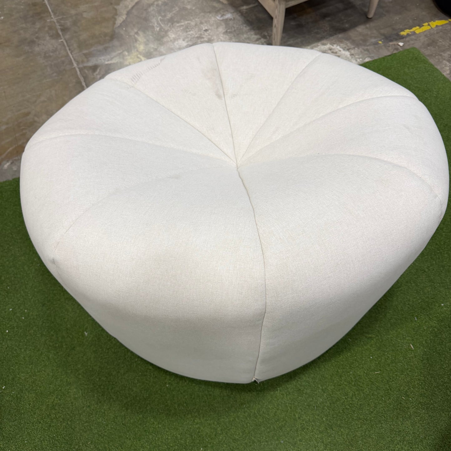 Vonn Lounge Chair - Modern Felt: Alesund