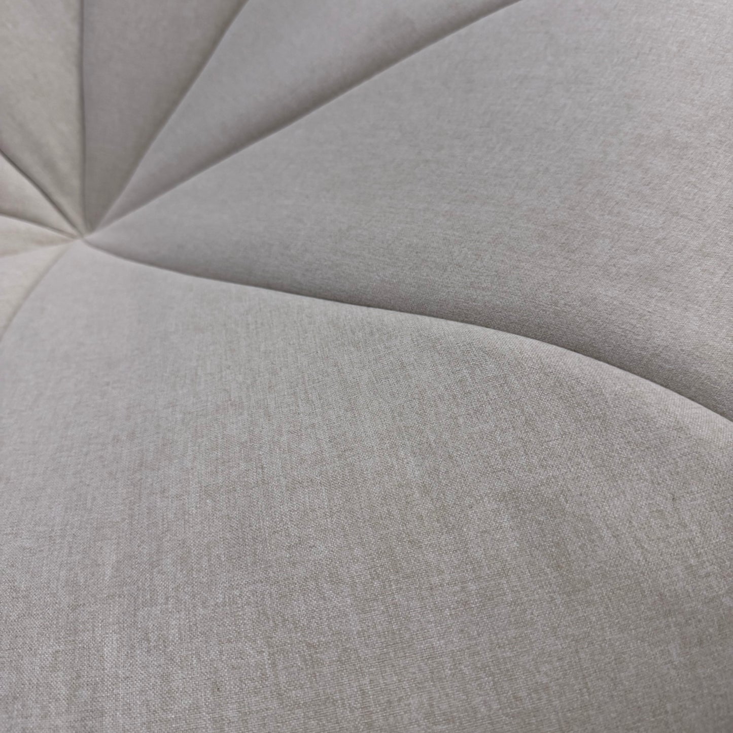 Vonn Lounge Chair - Modern Felt: Alesund