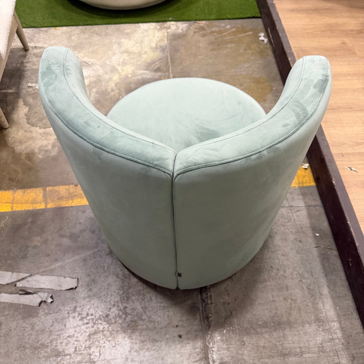 Nova Lounge Chair - Corduroy Velvet: Evergreen