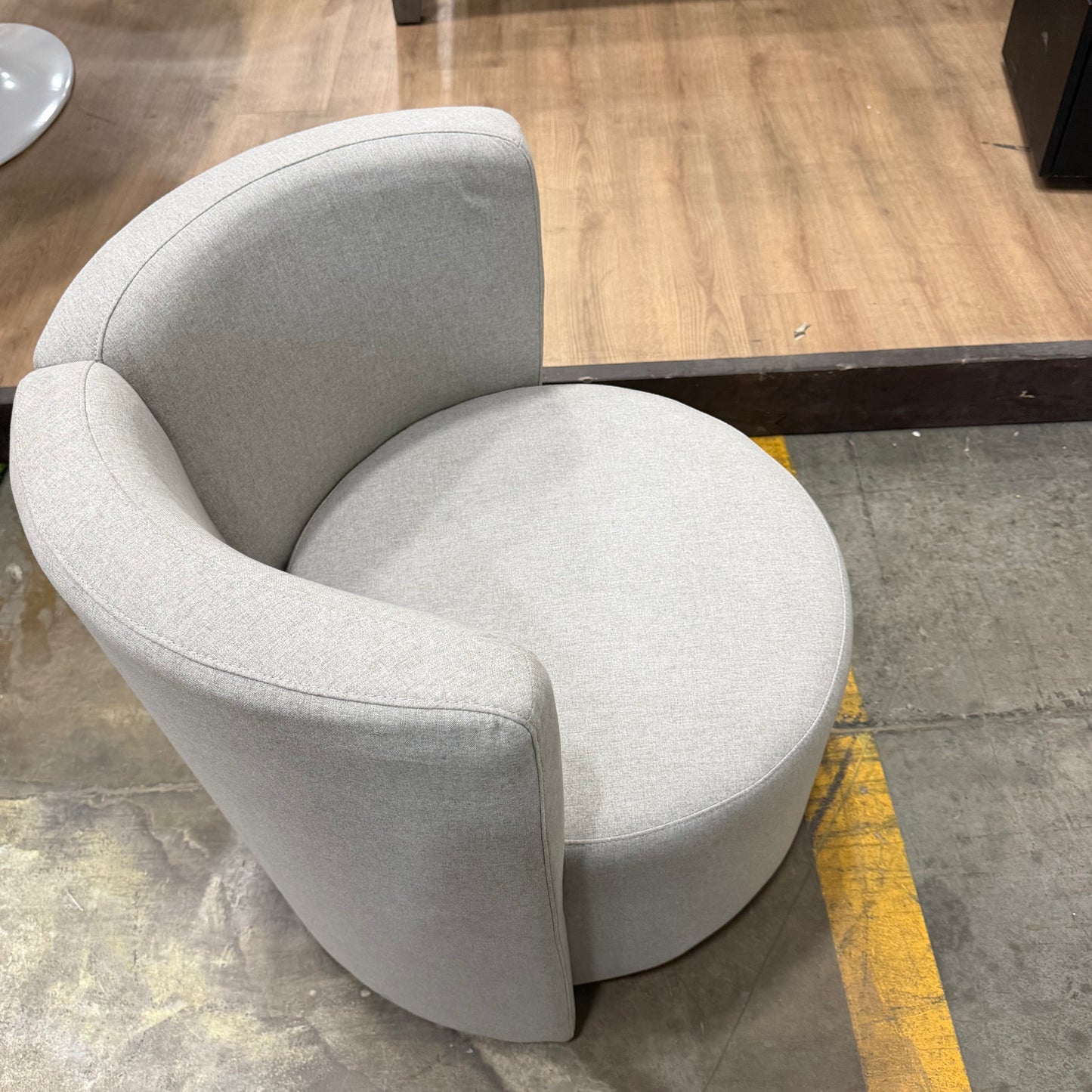Nova Lounge Chair - Modern Felt: Malmo