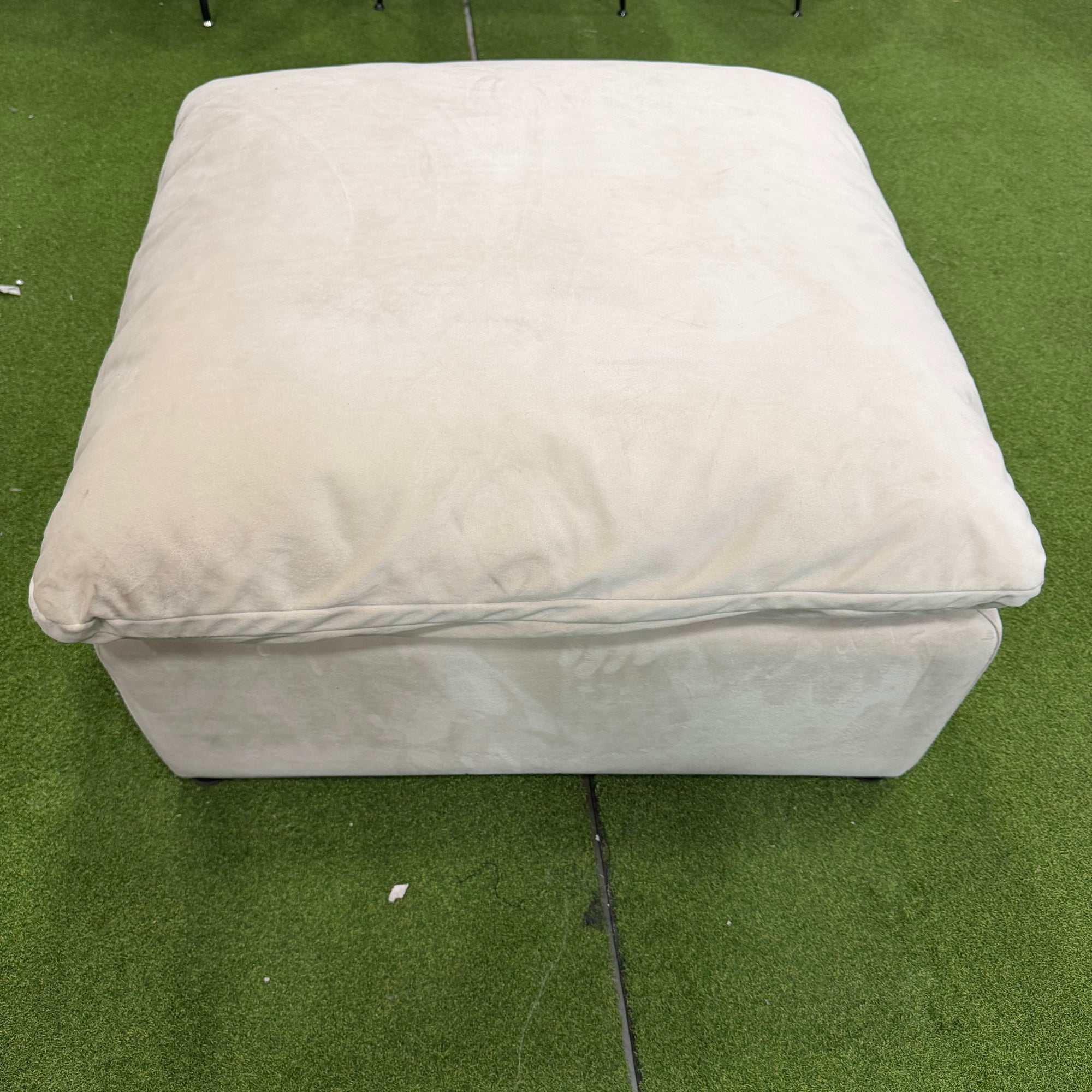 Nuvo Ottoman - Venice Vegan Suede: Chiffon
