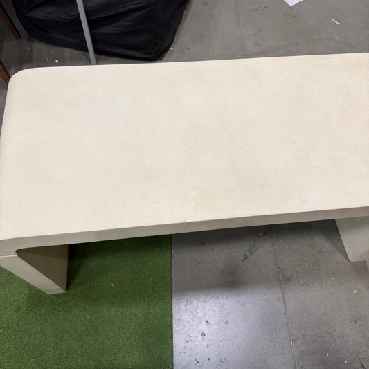 Cascadia Desk - Olympia Wax Concrete, 63in | 160cm