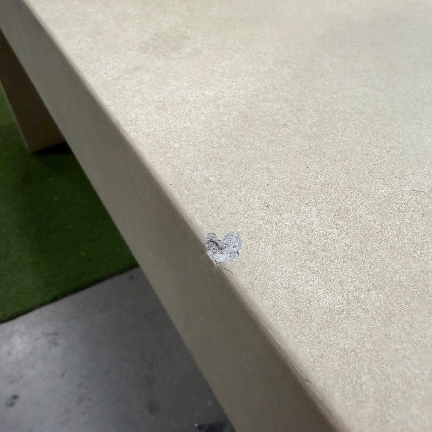 Cascadia Desk - Olympia Wax Concrete, 63in | 160cm