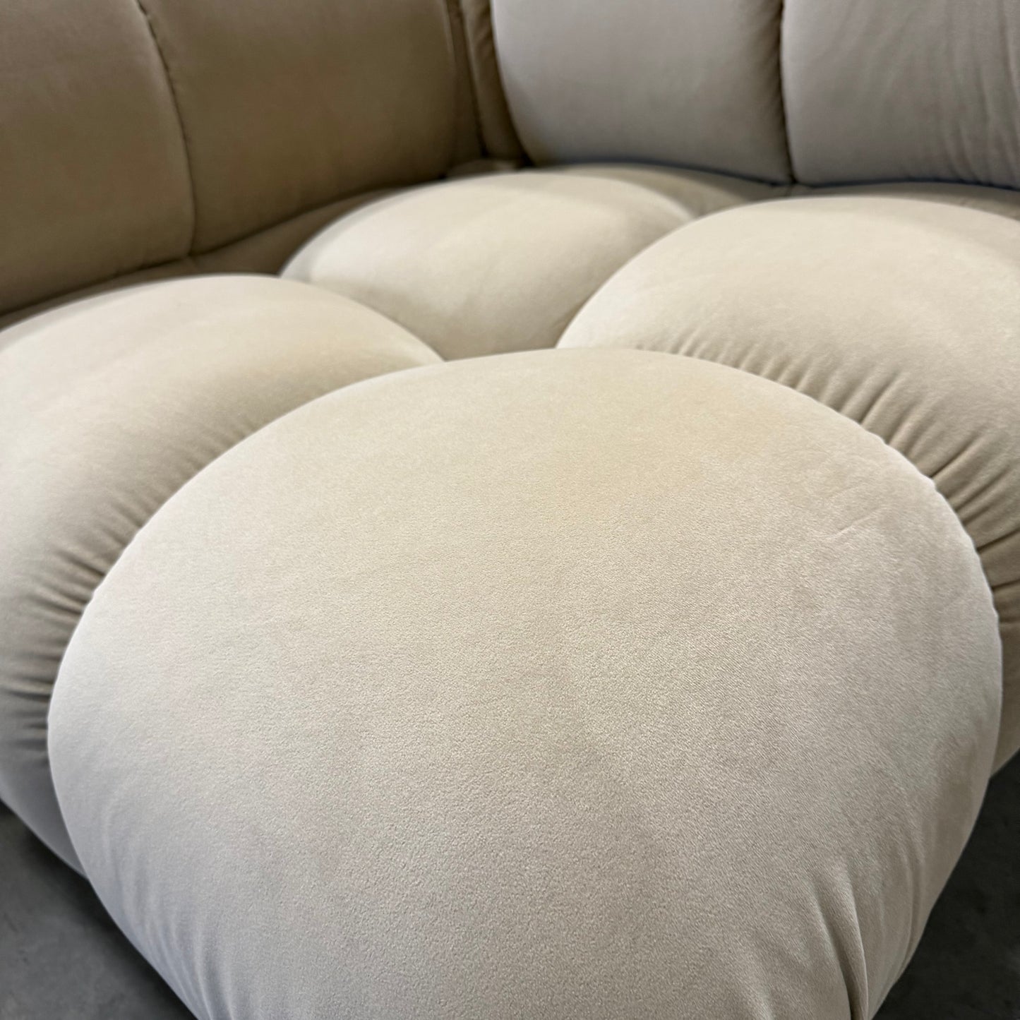Belia Corner - Plush Velvet: Dune