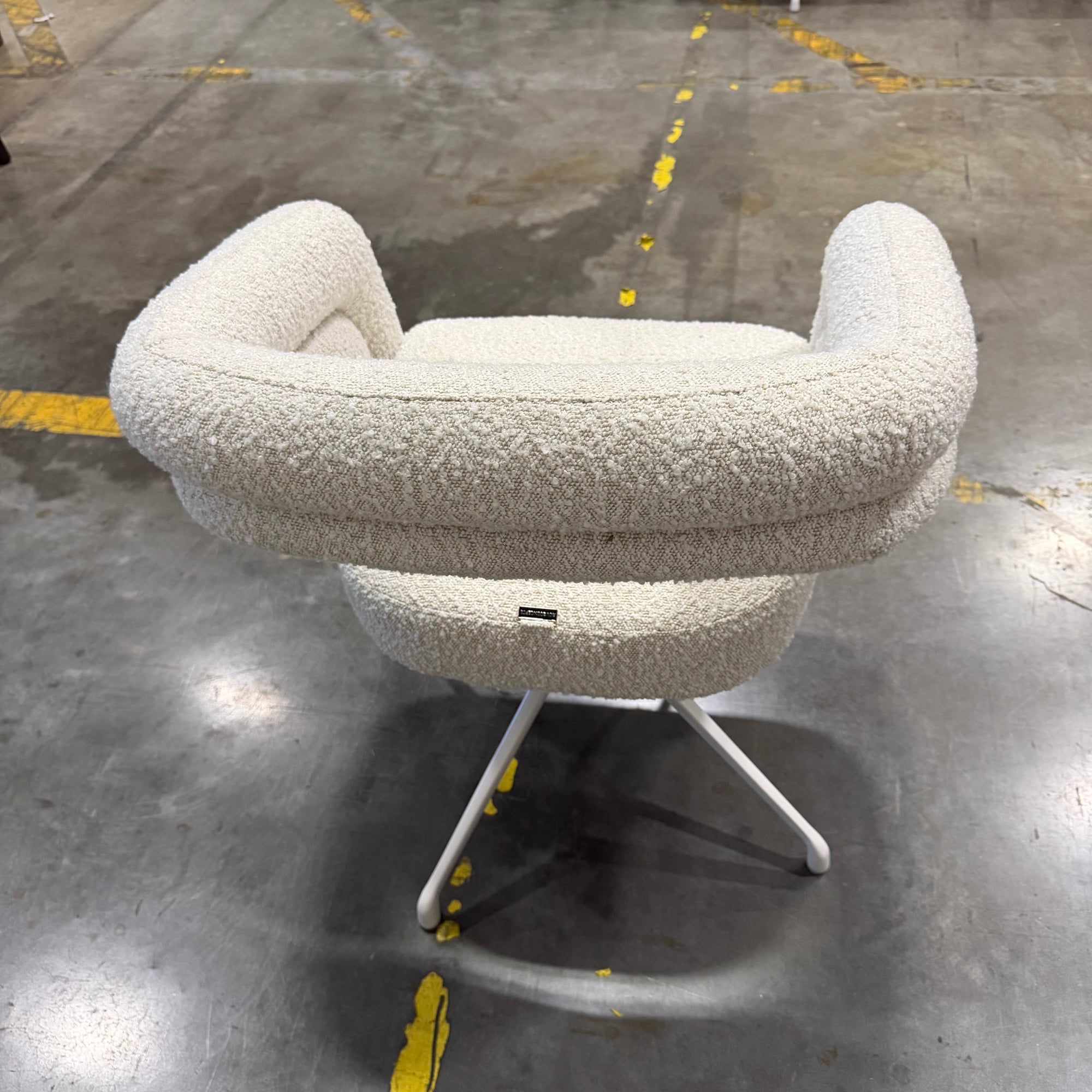 Mia Dining Chair - Chatou Boucle: Pearl, White Base