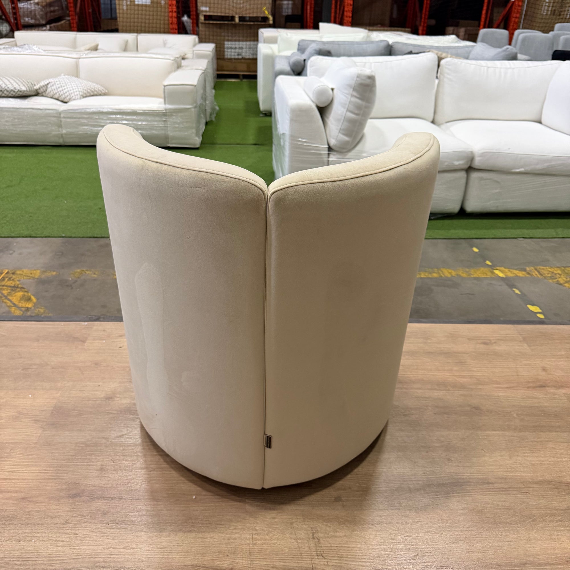Nova Lounge Chair - Plush Velvet: Dune