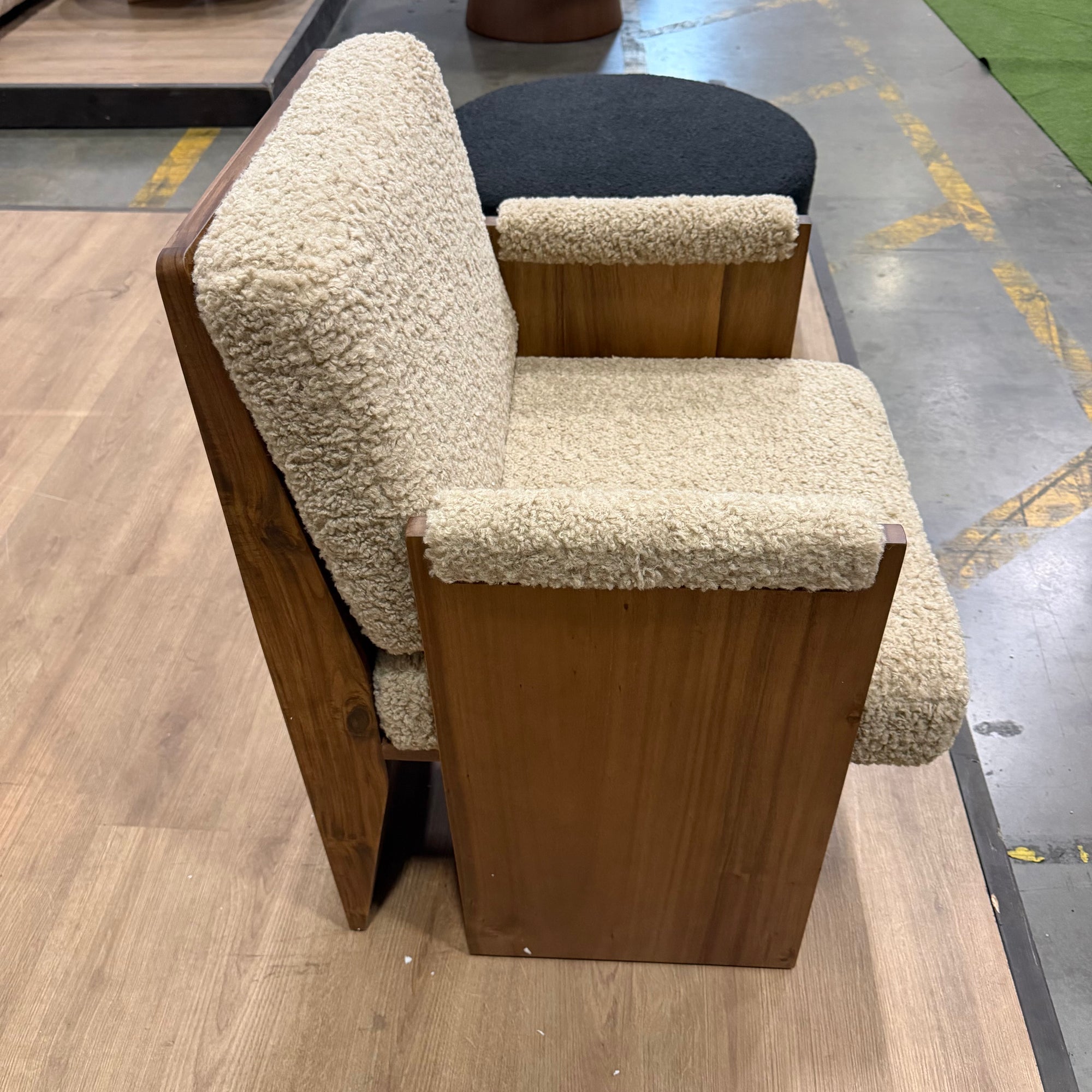 Study Chair by Maria Sharapova - Shearling: Fawn