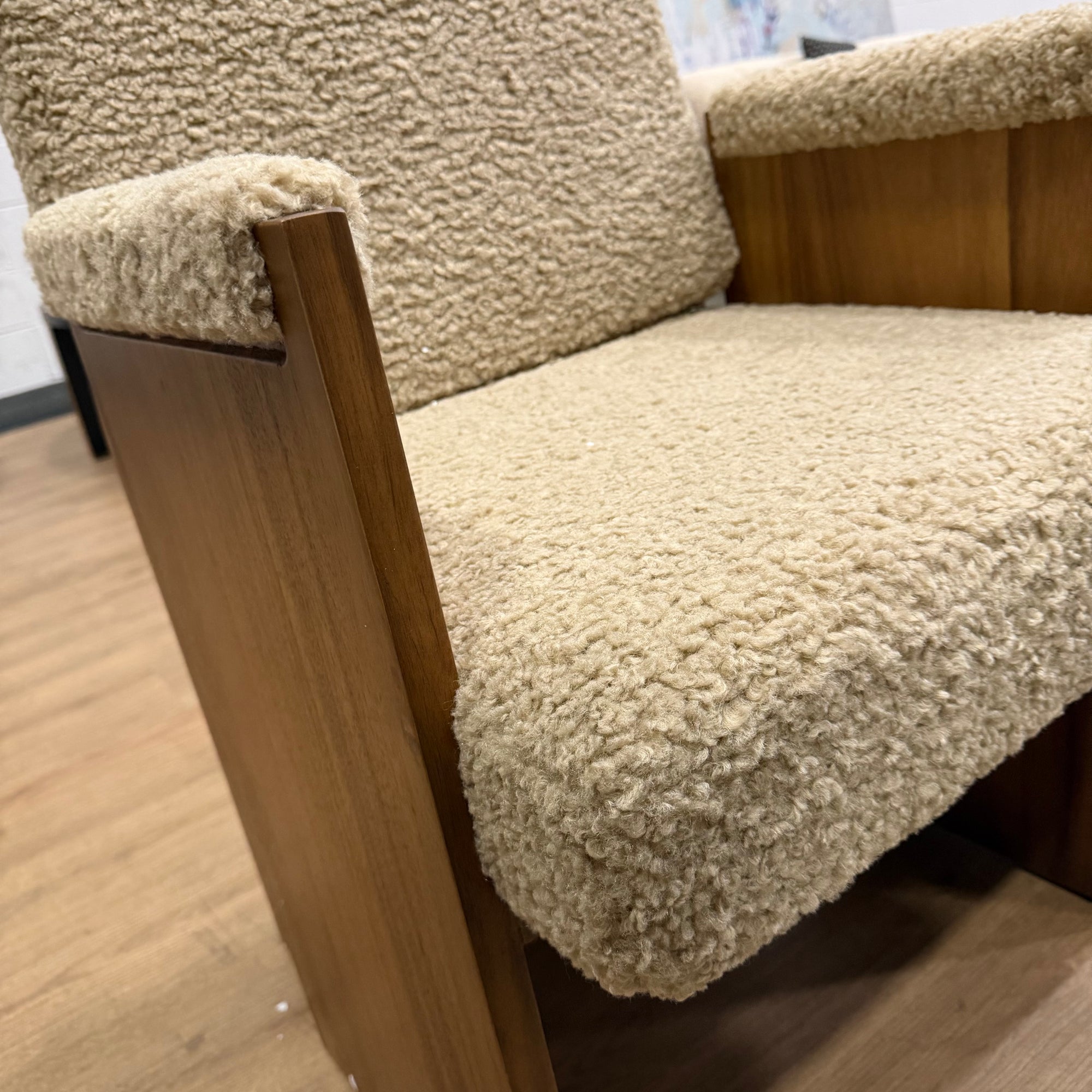Study Chair by Maria Sharapova - Shearling: Fawn