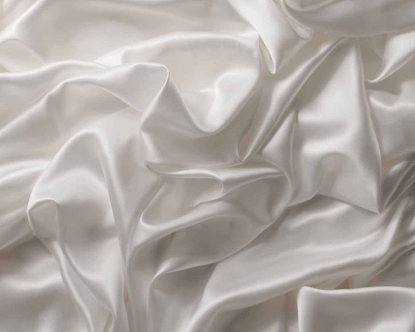 Mulberry Charmeuse Silk Duvet Cover - Ivory