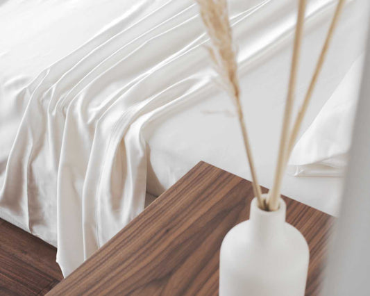 Mulberry Charmeuse Silk Fitted Sheet - Queen, Ivory