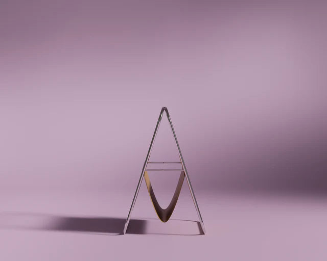 Saddle Magazine Stand