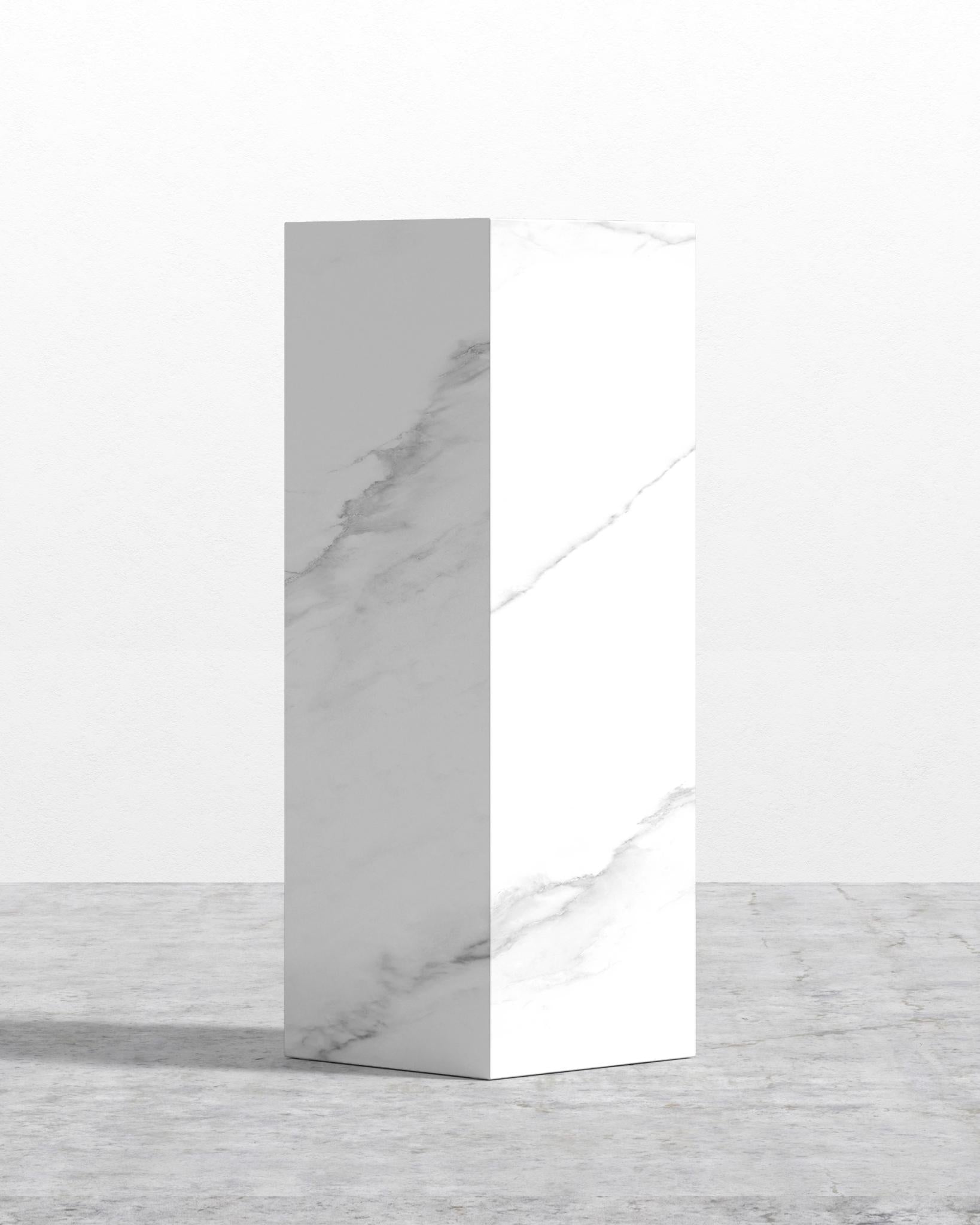 Liza Pedestal - Ceramic