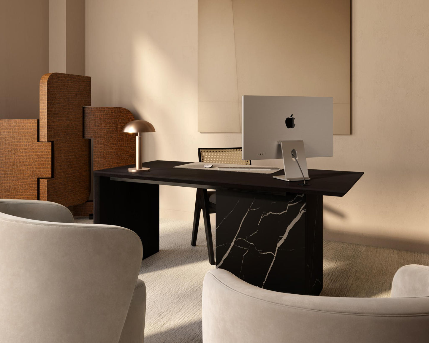 Gia Desk